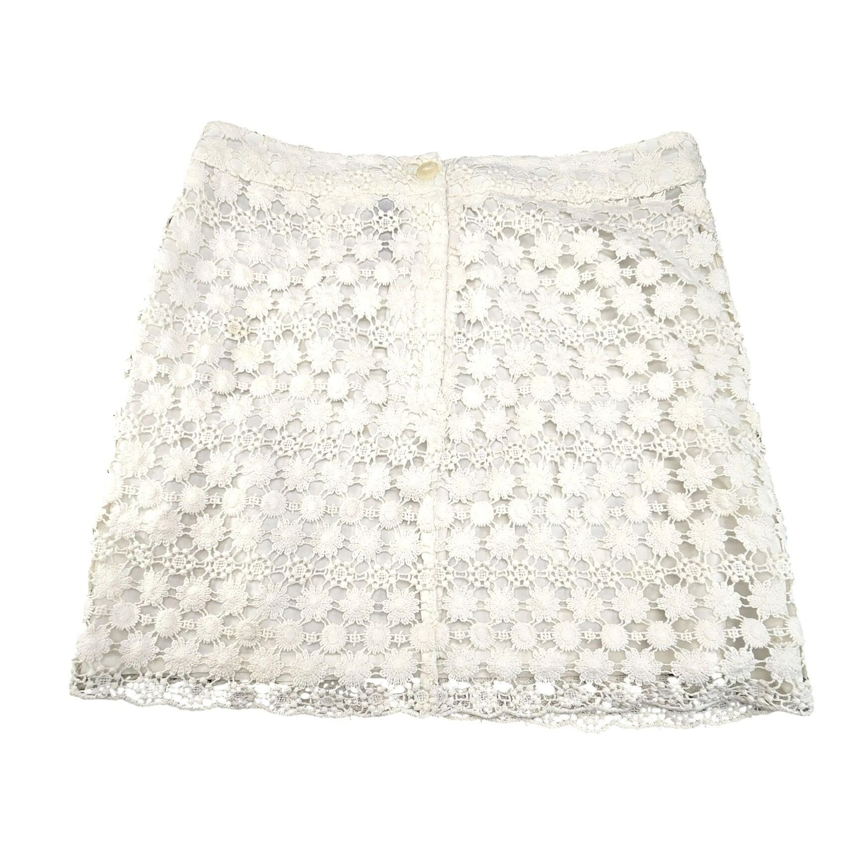 H&M White Lace Mini Skirt By H&M Divided Size 2 Floral Crochet W Size 26" / US 2 / IT 38 - 6 Thumbnail