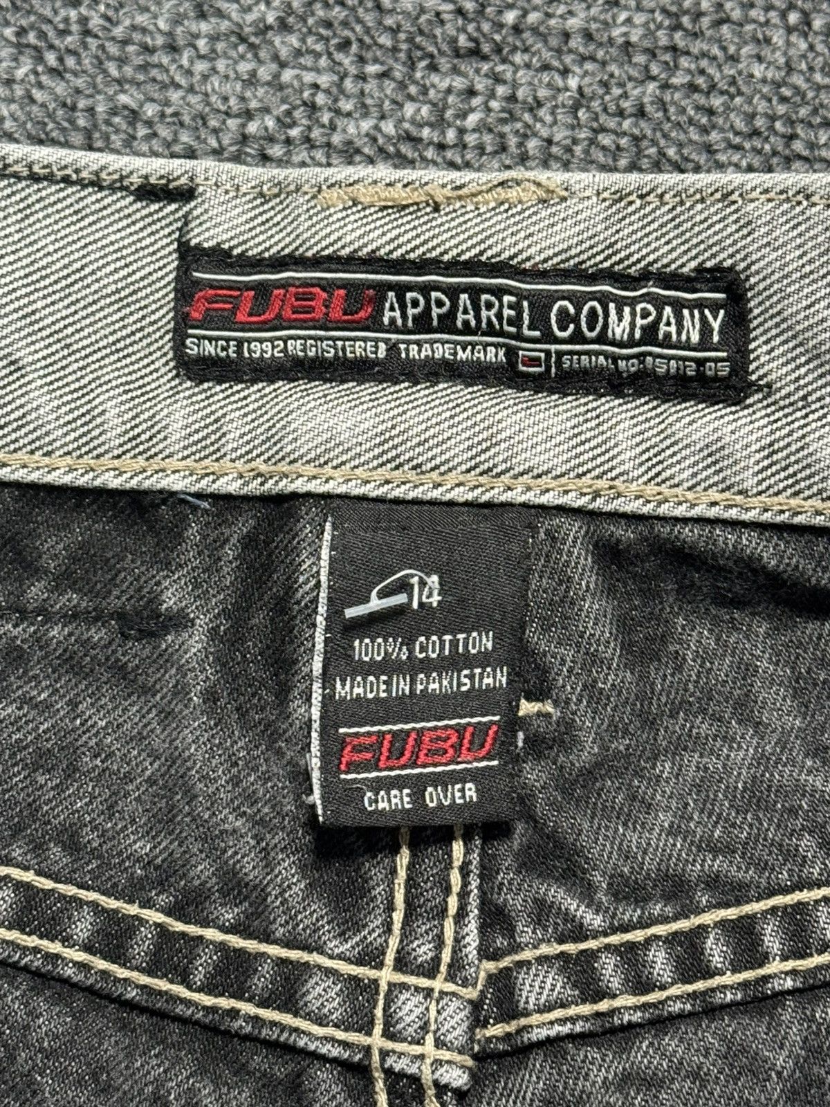 Fubu FUBU Girls Size 14 26x26 Gray Carpenter Cargo Jeans Y2K Size 26" / US 2 / IT 38 - 13 Thumbnail