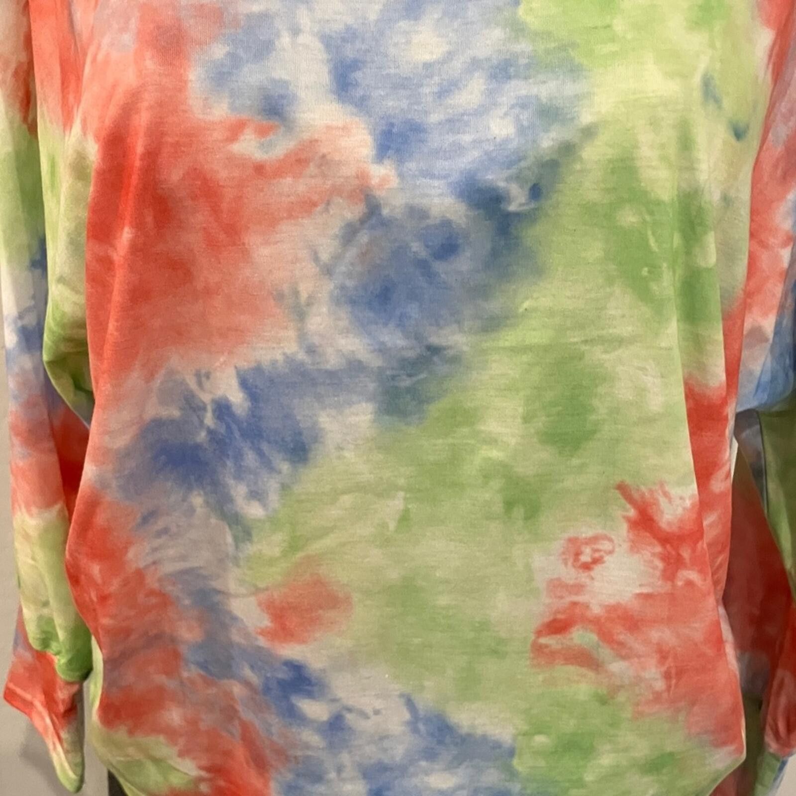 Other Lot of 4 t-shirts. See pictures and descriptions Size S / US 4 / IT 40 - 8 Thumbnail