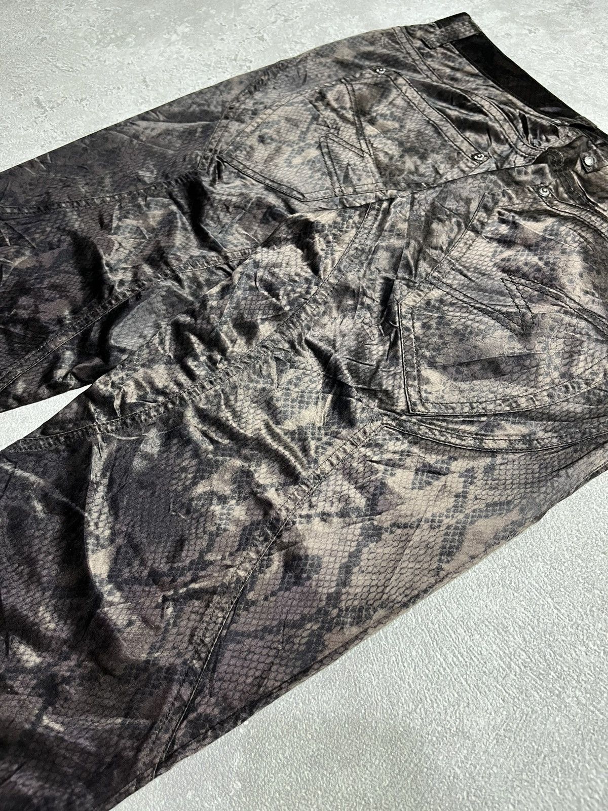 Japanese Brand Semanticdesign Snake skin python Flare Laces Pant Size US 30 / EU 46 - 9 Thumbnail
