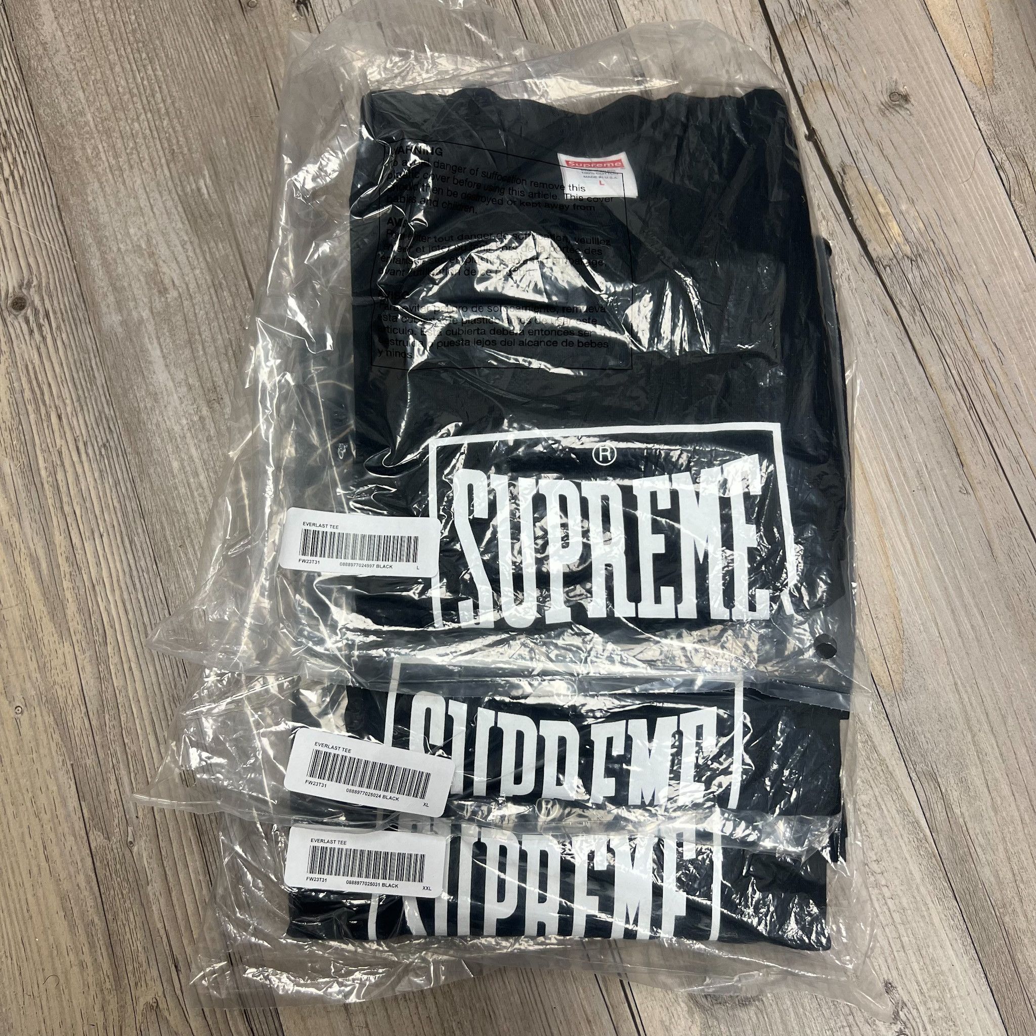 Supreme Supreme Warm Up Tee Black • XL | Grailed