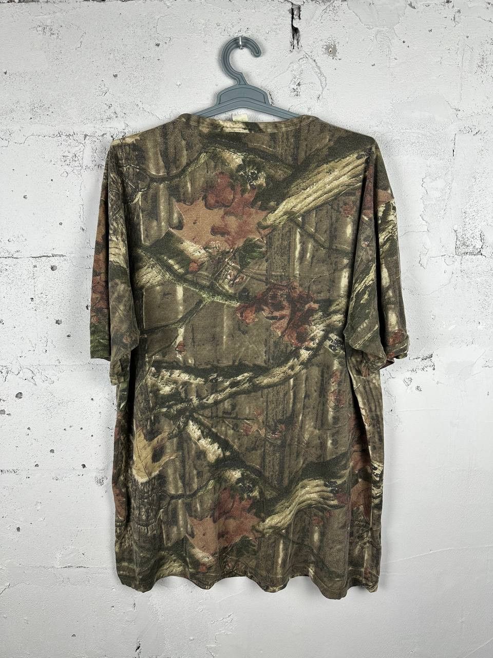 Mossy Oaks × Vintage Vintage 2000s Real Tree Camo T Shirt XXL Rare Size US XXL / EU 58 / 5 - 8 Thumbnail