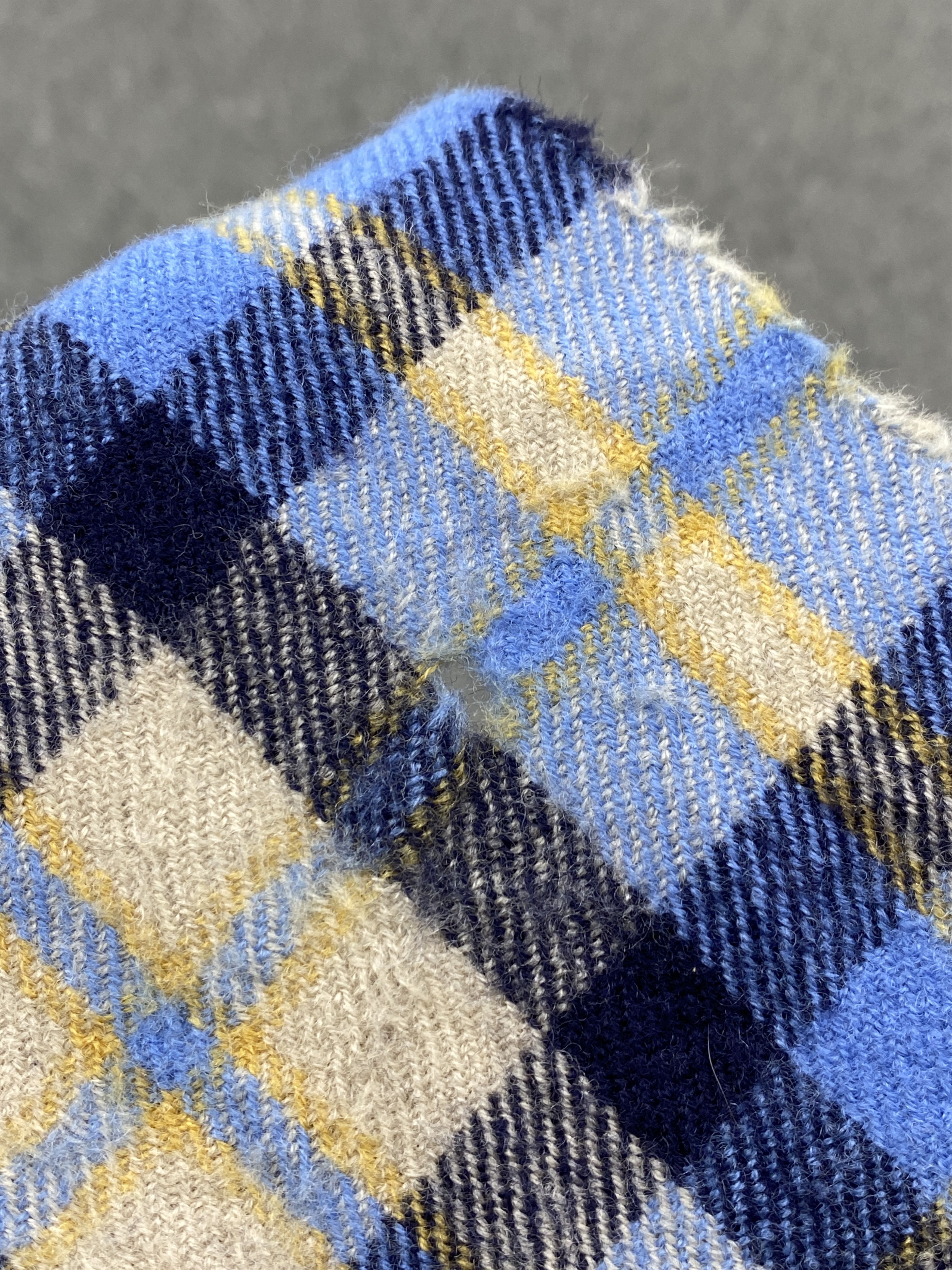 Champion Vintage Champion Scarf Muffler Wool Neckwear SC0304 Size ONE SIZE - 9 Thumbnail