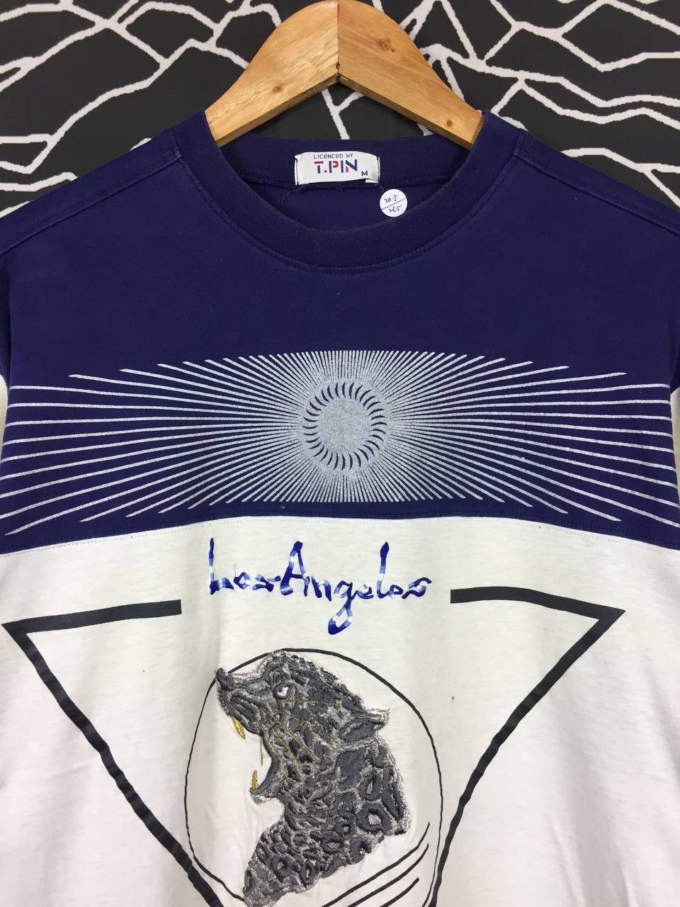 Vintage Los Angeles Leopard Embroidered Logo Licenced By T.PIN Tee Size US M / EU 48-50 / 2 - 3 Thumbnail