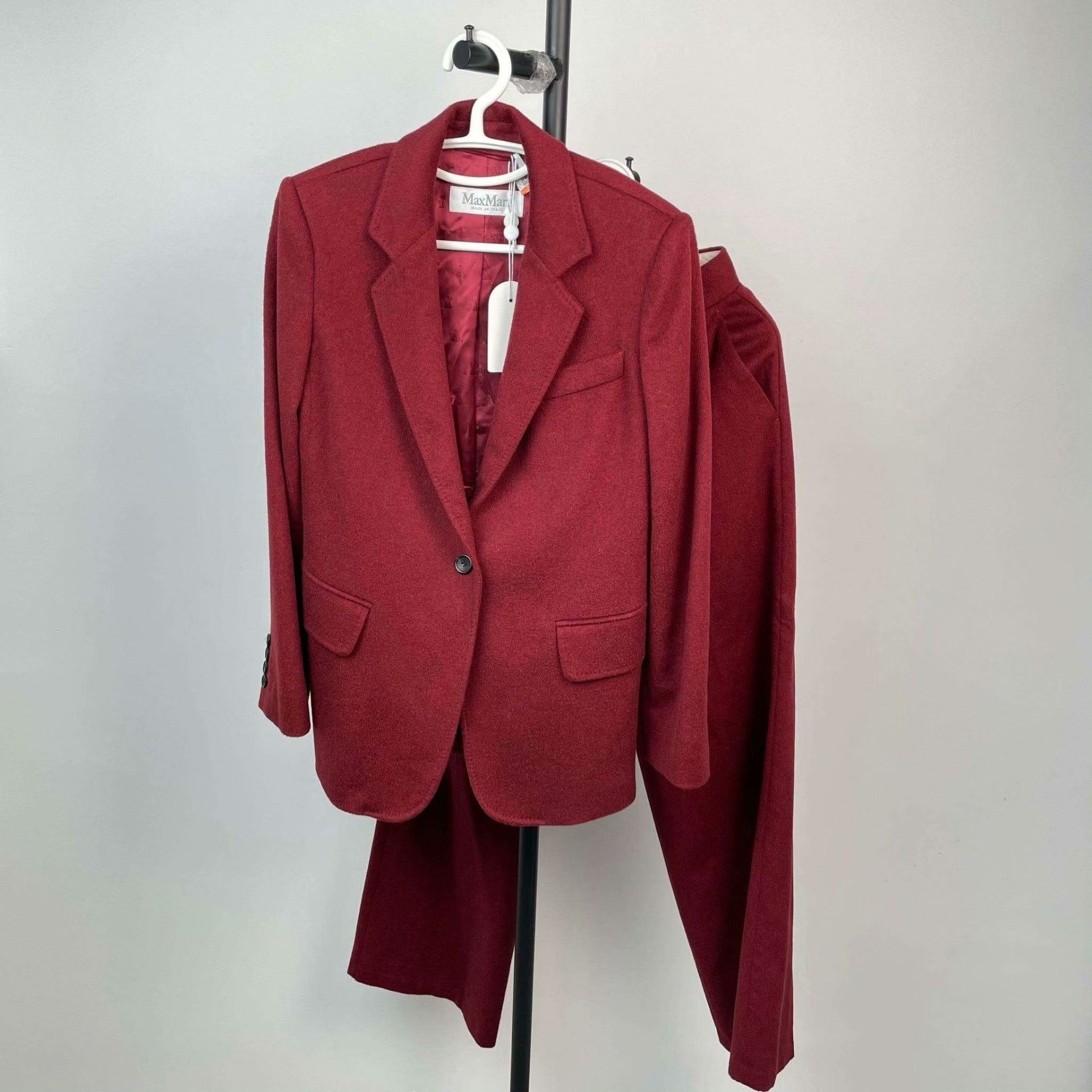 Max Mara Max Mara Red Hoodie M Men Size US M / EU 48-50 / 2 - 1 Thumbnail