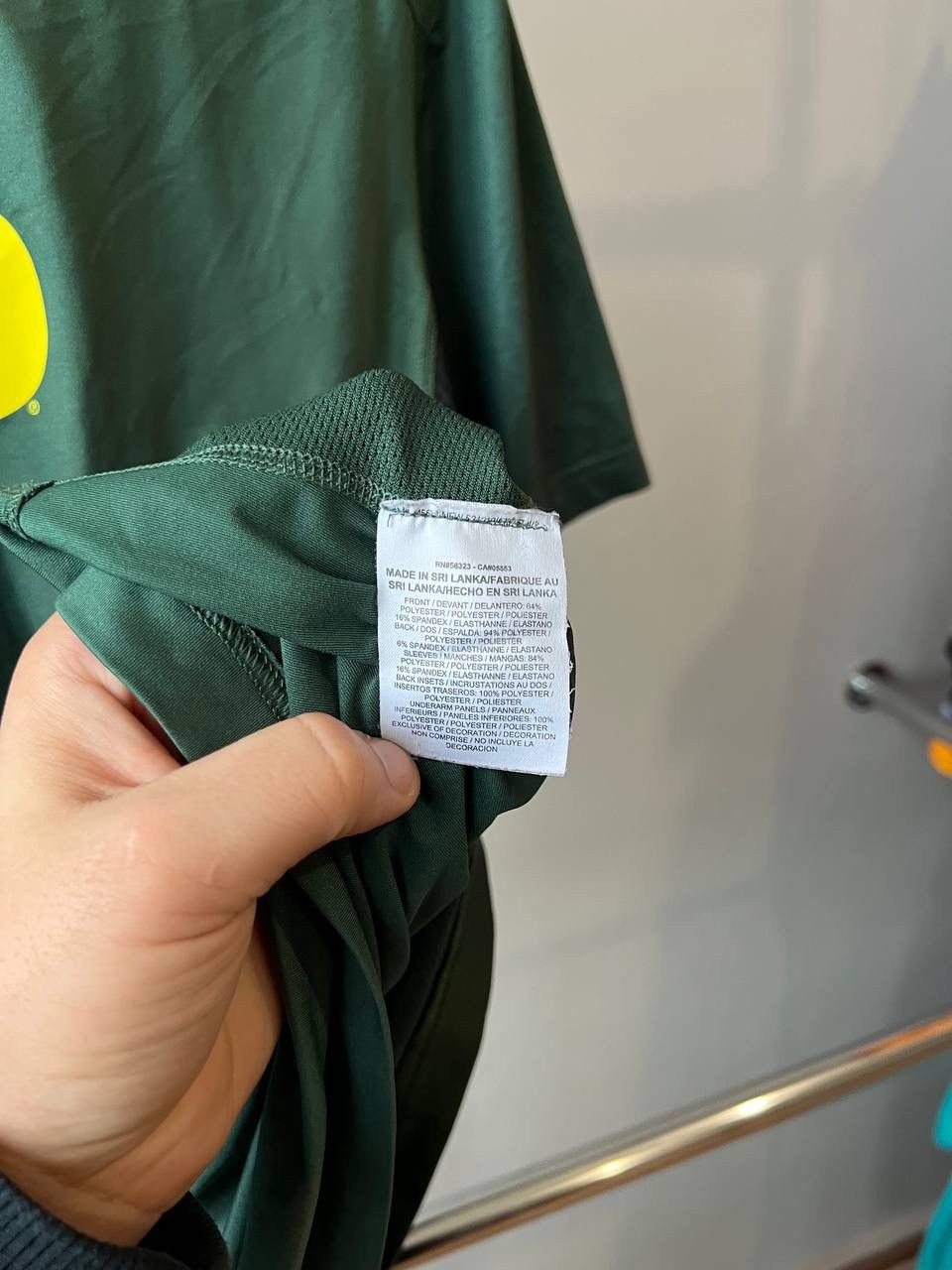 Nike 2014 OREGON DUCKS BIG LOGO TRAINING NIKE JERSEY T SHIRT SZ M Size US M / EU 48-50 / 2 - 9 Thumbnail