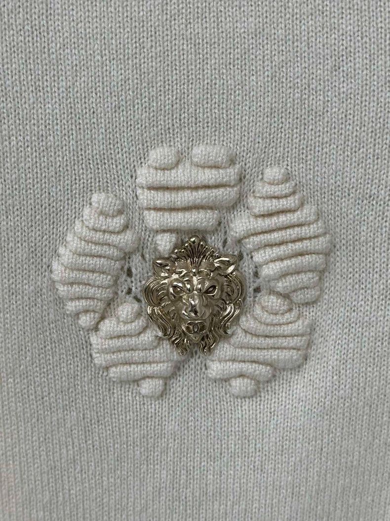 Chanel Chanel Camellia lion decorated cashmere sweater 2504-Nextar Size XS / US 0-2 / IT 36-38 - 3 Thumbnail
