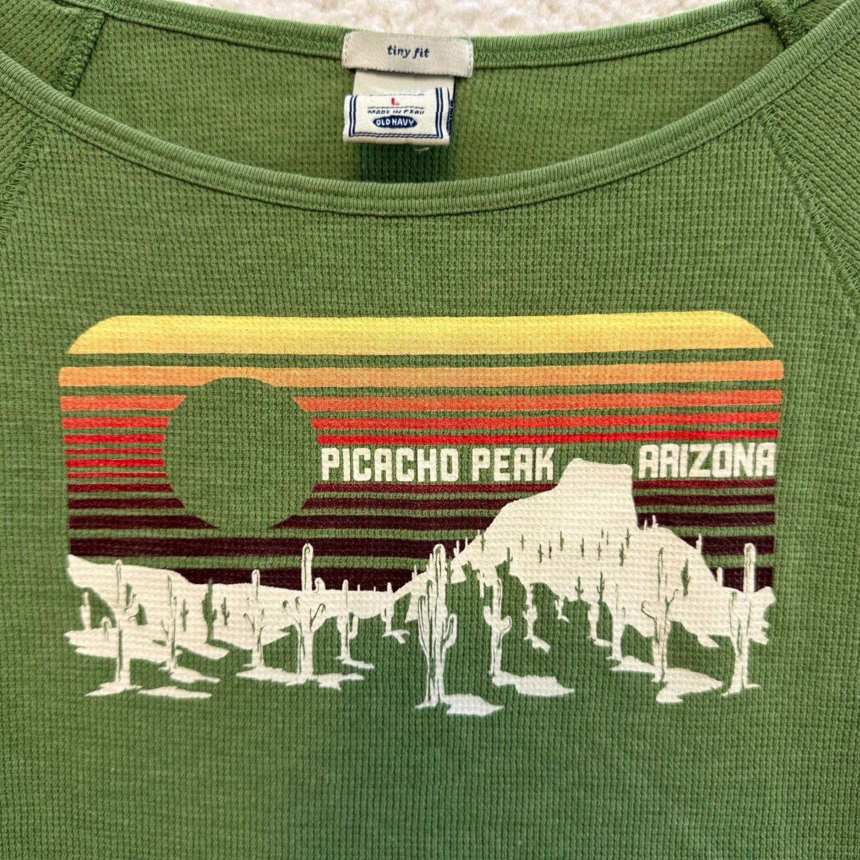 Old Navy VINTAGE Old Navy Y2K Long Sleeve Shirt L Green Thermal Waffle Knit Graphic Grunge Mens Girls? Size L / US 10 / IT 46 - 3 Thumbnail