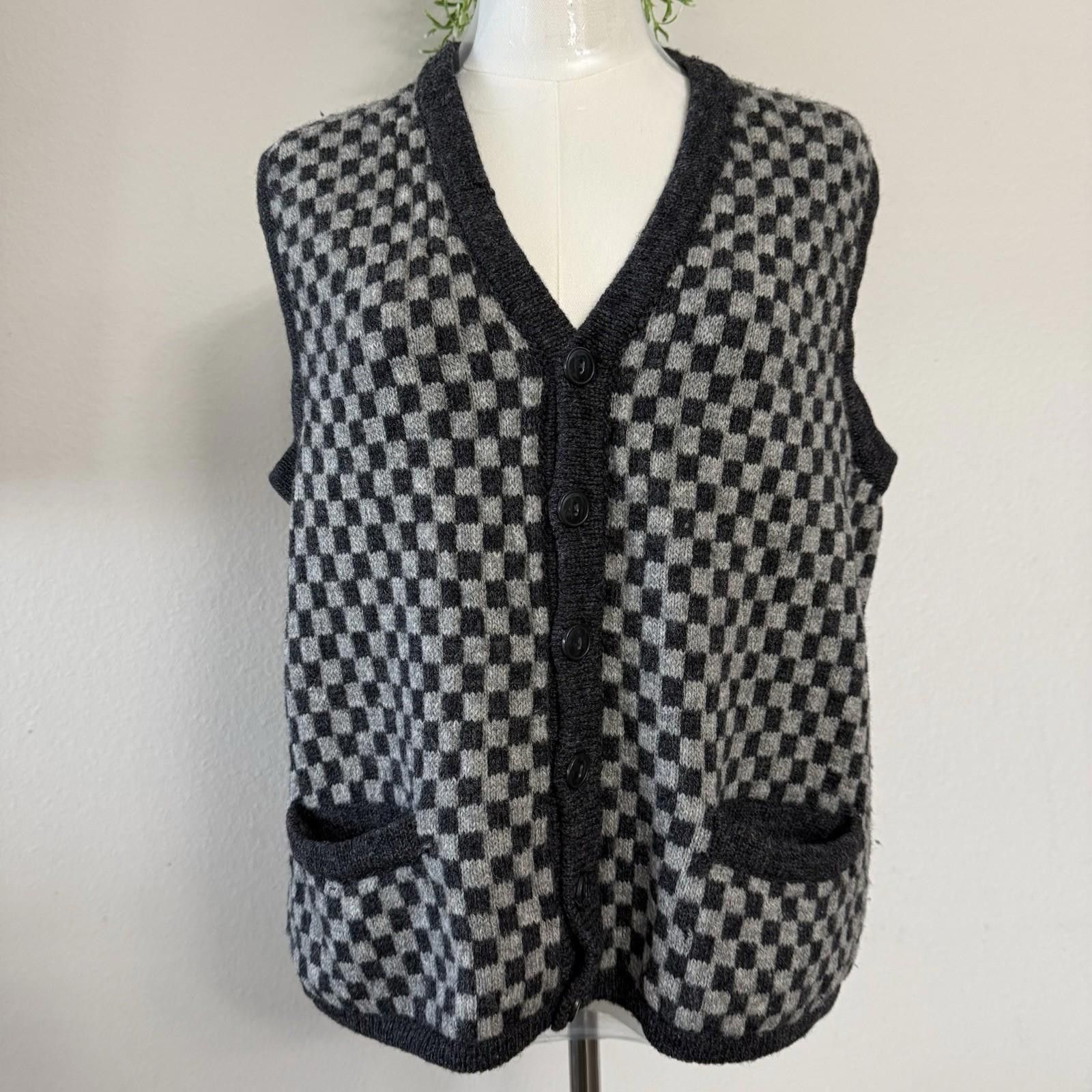 United Colors Of Benetton Checkered Benellon Wool Italian Vest Size US M / EU 48-50 / 2 - 1 Thumbnail