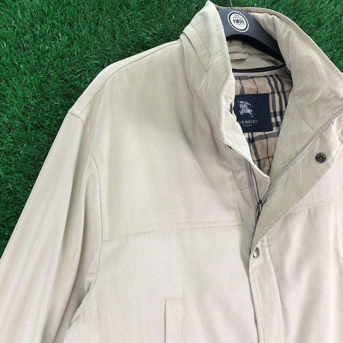 Burberry Vintage Burberry London Down Jacket Size US XL / EU 56 / 4 - 2 Thumbnail