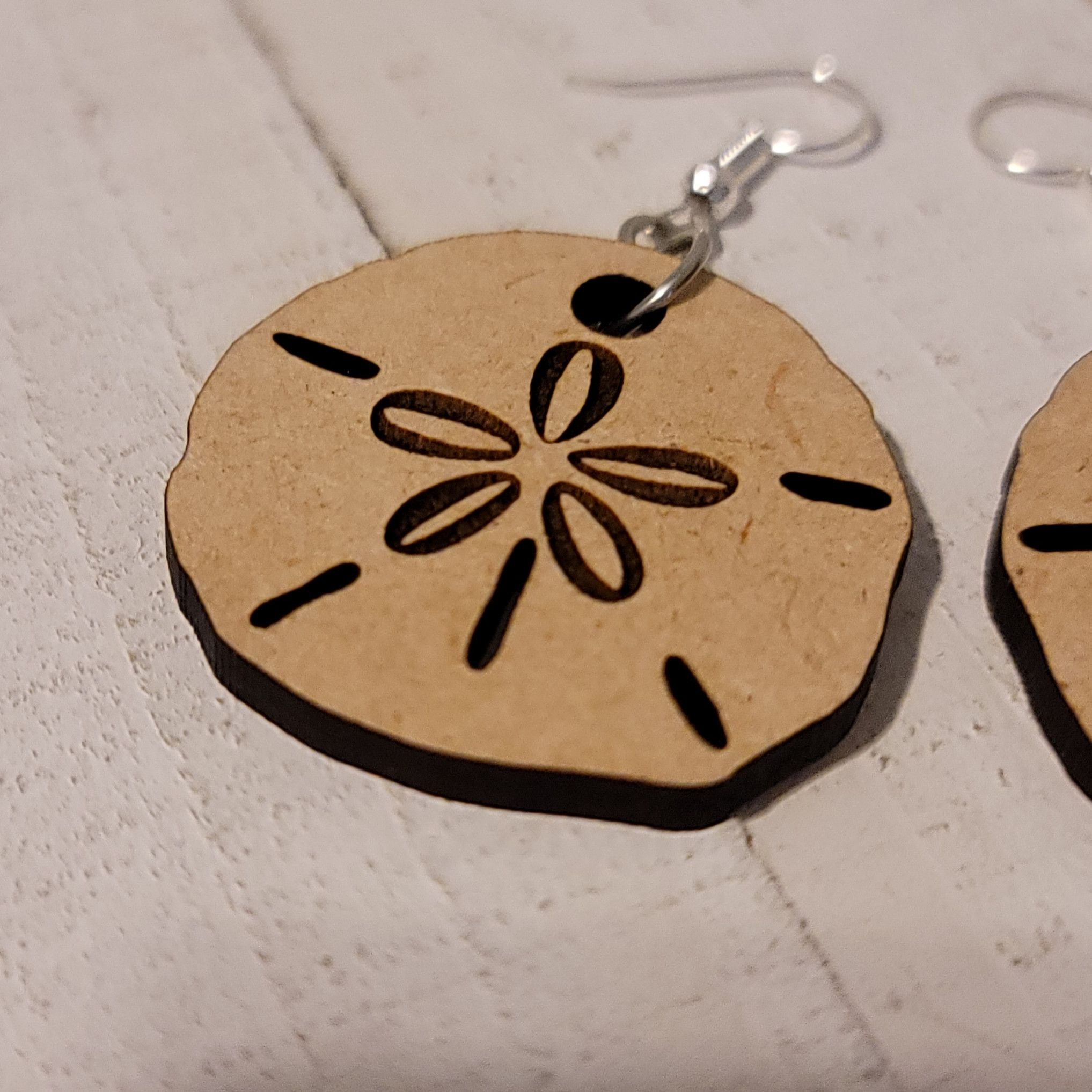 Handmade Handmade Laser Cut Sand Dollar Dangle Earrings Size ONE SIZE - 6 Thumbnail