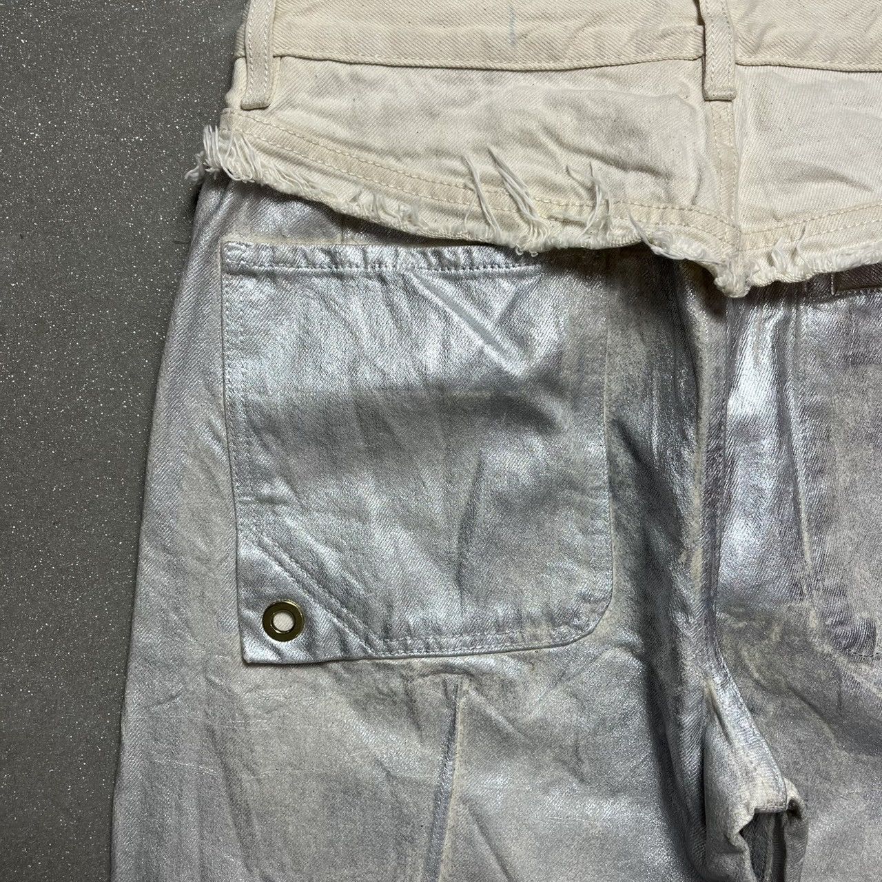 Jacquemus Jacquemus Silver Metallic Jeans Size 34" / US 12 / IT 48 - 12 Thumbnail