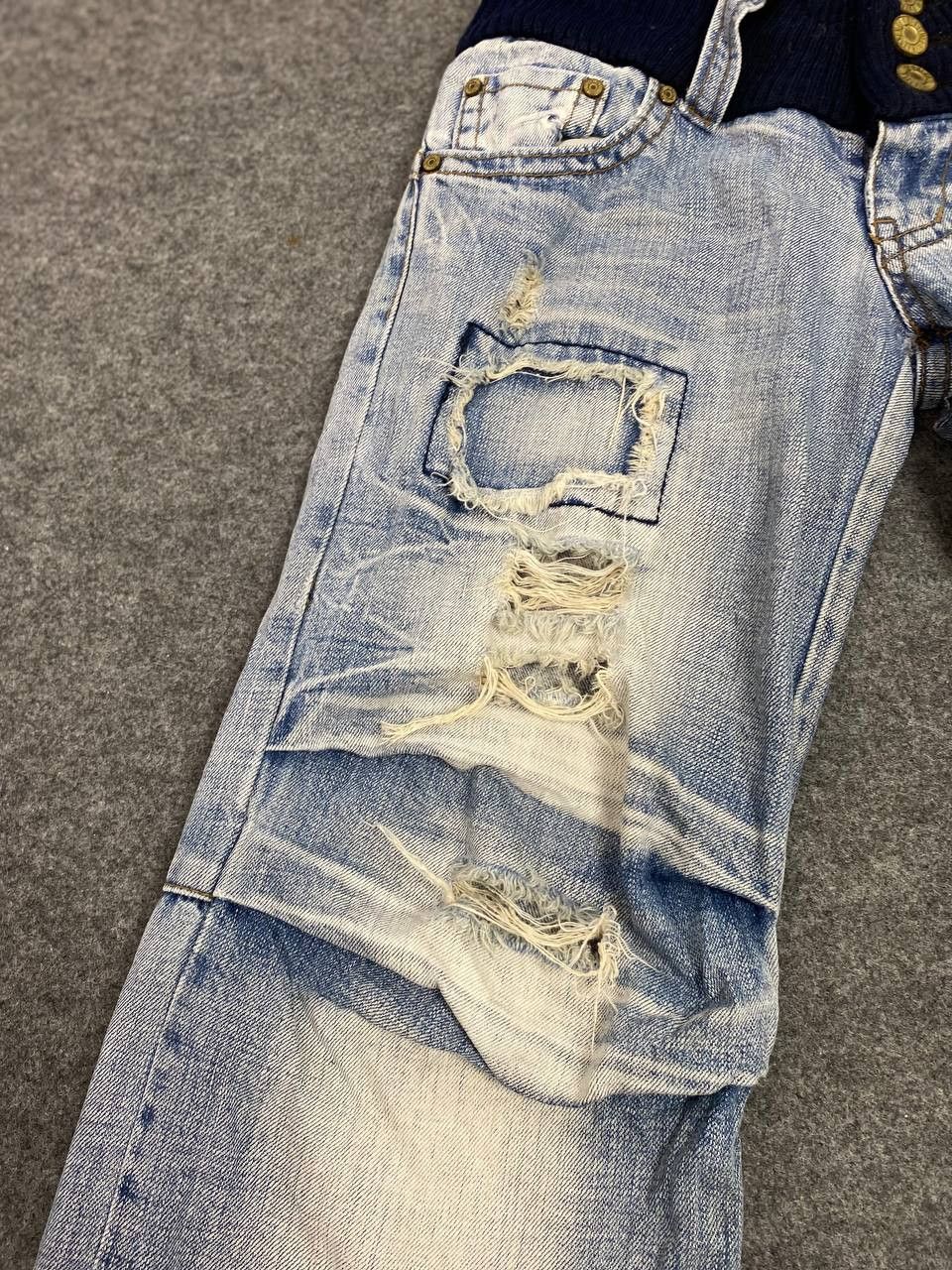Japanese Brand japanese brand distressed jogger denim nice design Size 32" / US 10 / IT 46 - 11 Thumbnail