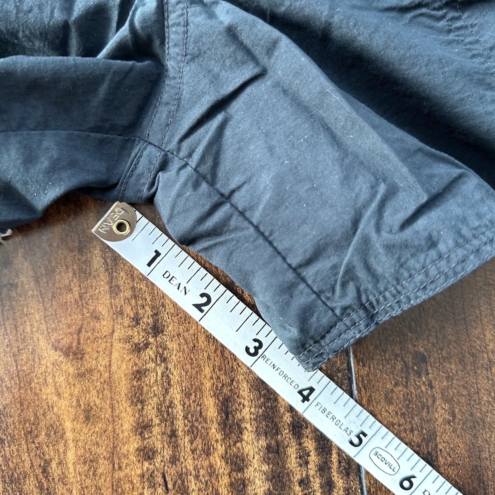 Nike VINTAGE Nike Black Shorts Pants Athletic Casual Men's Medium 90s Retro Sportswear Size US 31 - 5 Thumbnail