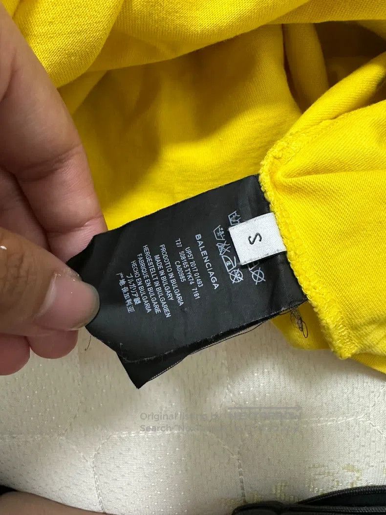 Balenciaga Balenciaga Short Sleeve - Yellow S Size Size US S / EU 44-46 / 1 - 5 Thumbnail