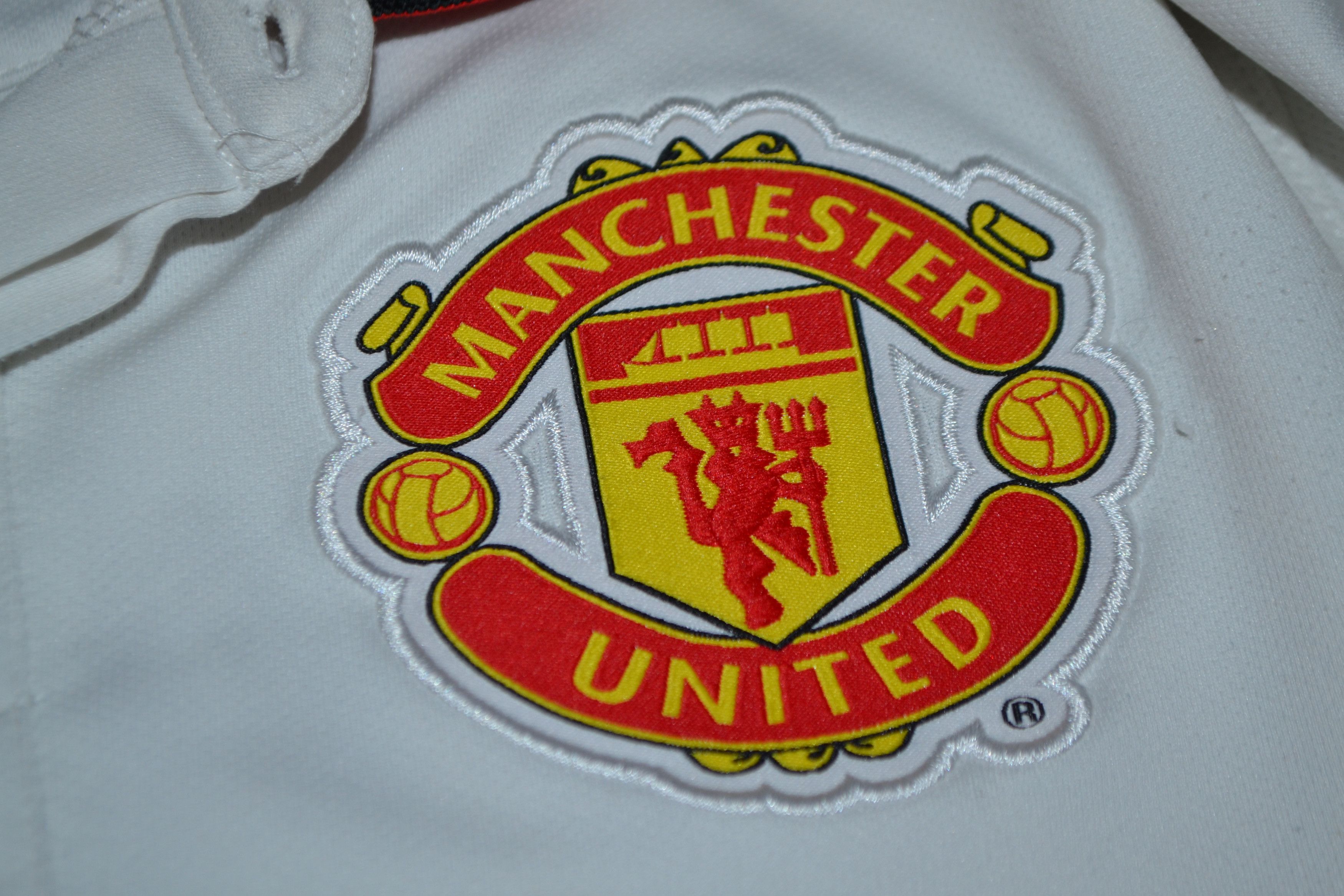 Nike Manchester United Away Shirt 2014 2015 Soccer Jersey Size US S / EU 44-46 / 1 - 4 Thumbnail