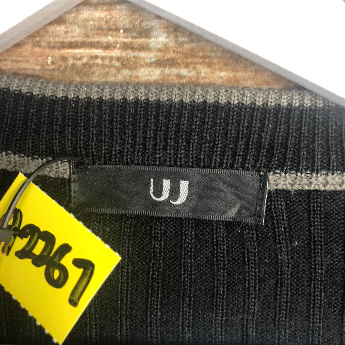 Japanese Brand UJ Black vintage plain Cardigan Knitwear #A2267 Size US M / EU 48-50 / 2 - 10 Thumbnail
