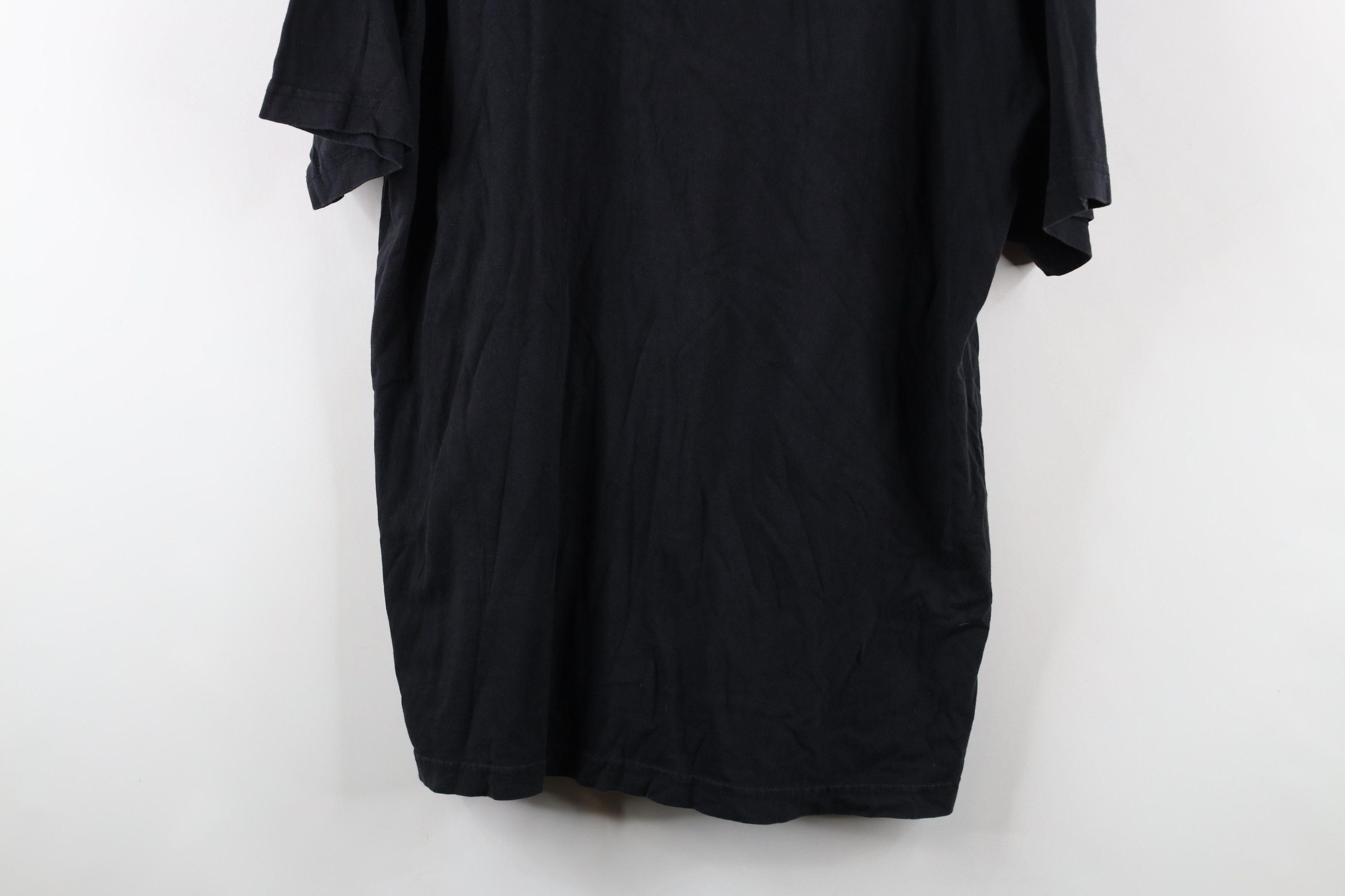Tommy Bahama × Vintage Vintage Tommy Bahama Relax Fire Flames Grilling T-Shirt Size US L / EU 52-54 / 3 - 3 Thumbnail