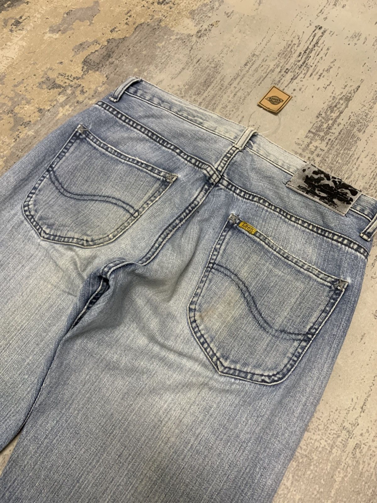 Japanese Brand Vintage Lee Rusty Distressed Regular Straight Jeans Size US 32 / EU 48 - 10 Thumbnail