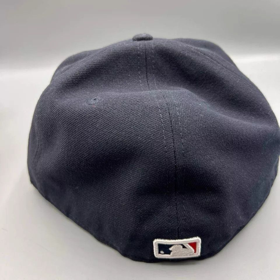 New Era Atlanta Braves Hat Men 7 5/8 Black Gray Floral MLB Fitted Size ONE SIZE - 7 Thumbnail