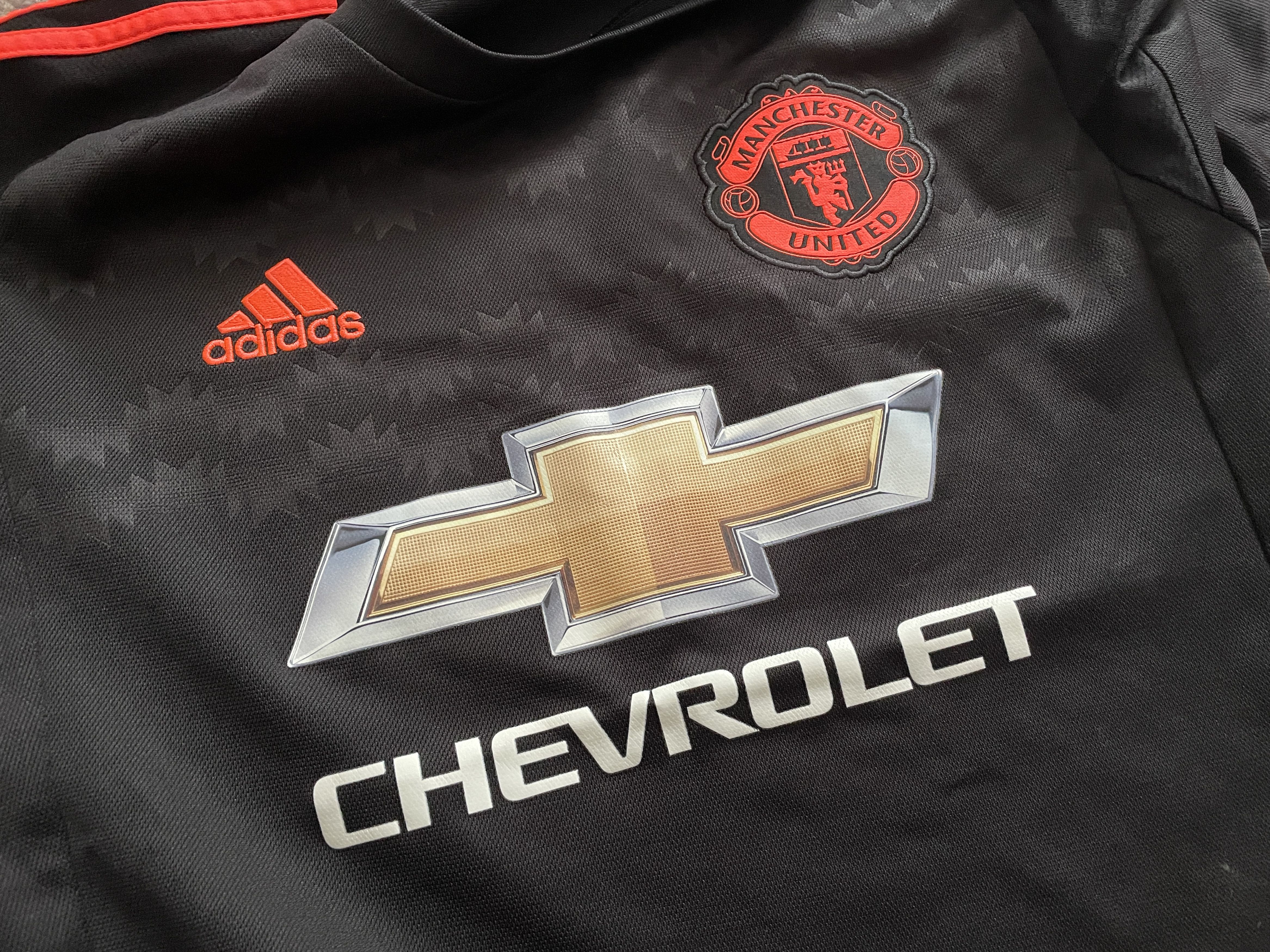 Adidas Manchester United Third Shirt 2015 2016 Soccer Jersey Size US S / EU 44-46 / 1 - 5 Thumbnail