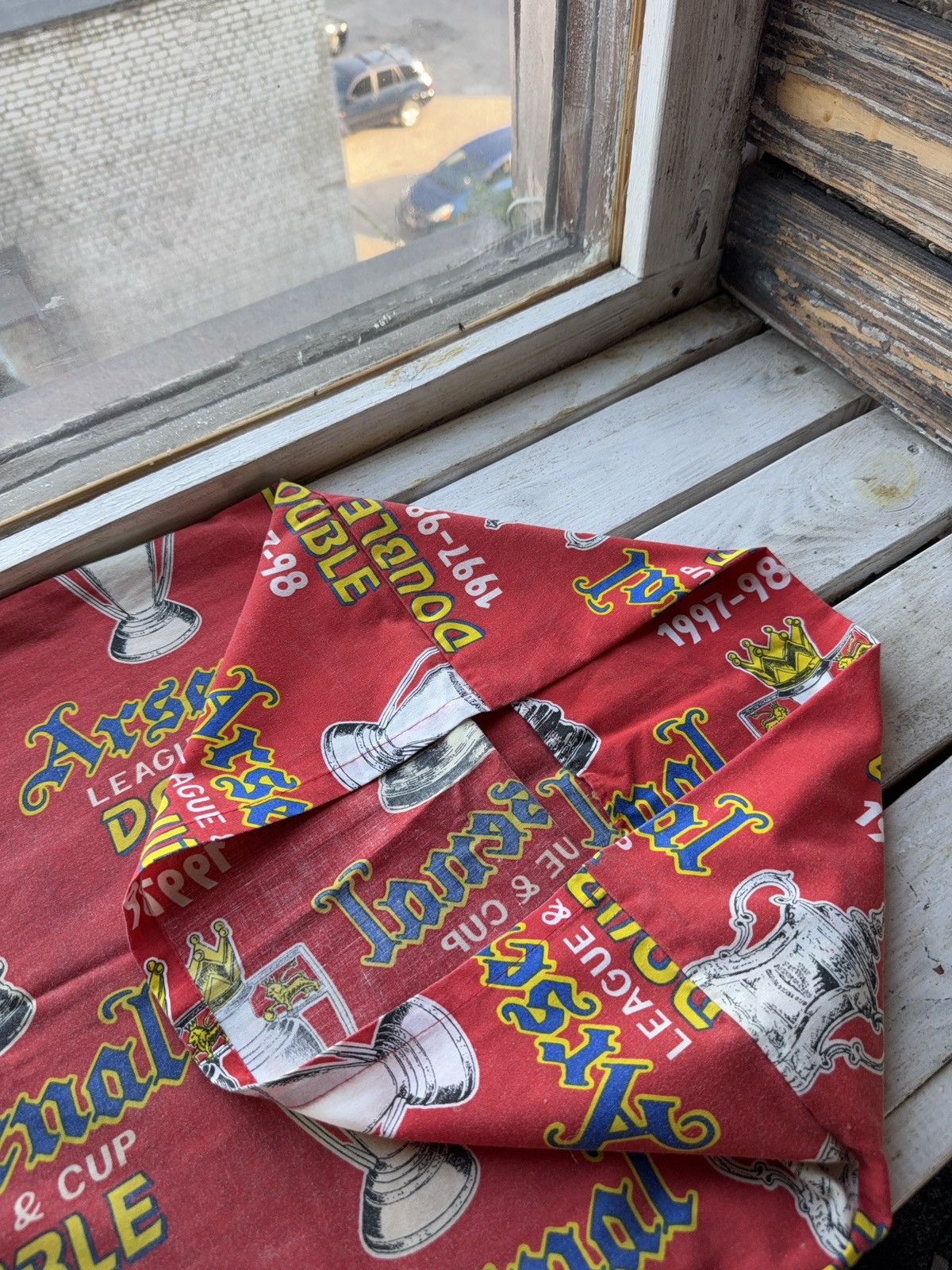 Other Vintage Faded Arsenal Double 1997-98 Pillow Case Fan Decor Size ONE SIZE - 4 Thumbnail