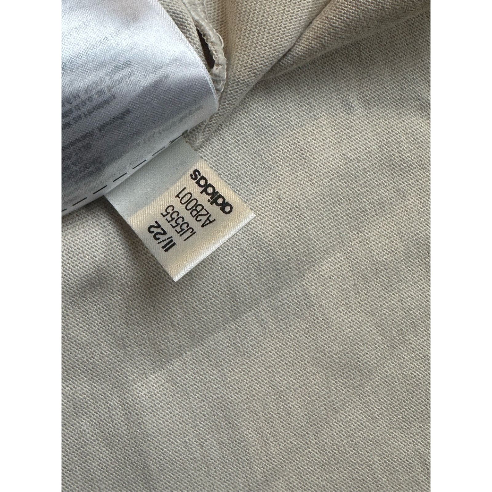 Adidas SOLD OUT! adidas basketball long sleeve shirt - Size S - NEW Size US S / EU 44-46 / 1 - 6 Thumbnail