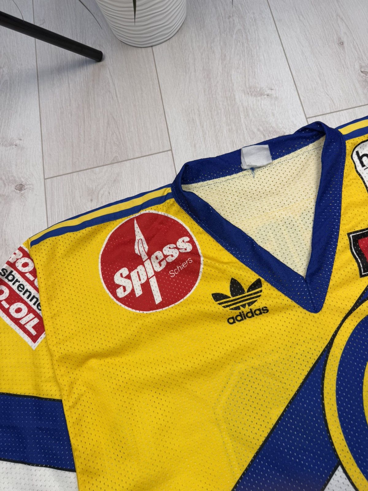 Adidas Vintage Rare Adidas HC DAVOS #19 SIGG 90s Hockey Jersey Size US XL / EU 56 / 4 - 6 Thumbnail