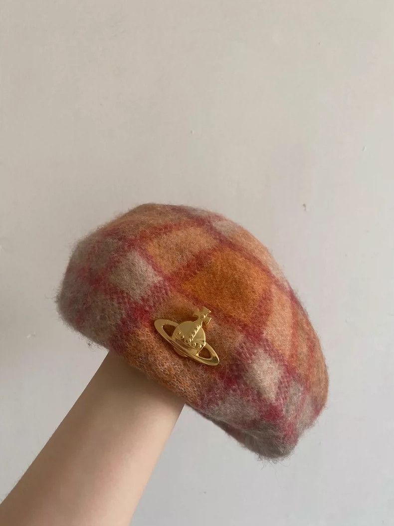 Vivienne Westwood Vivienne Westwood Saturn Star checked midsize berets Size ONE SIZE - 1 Thumbnail