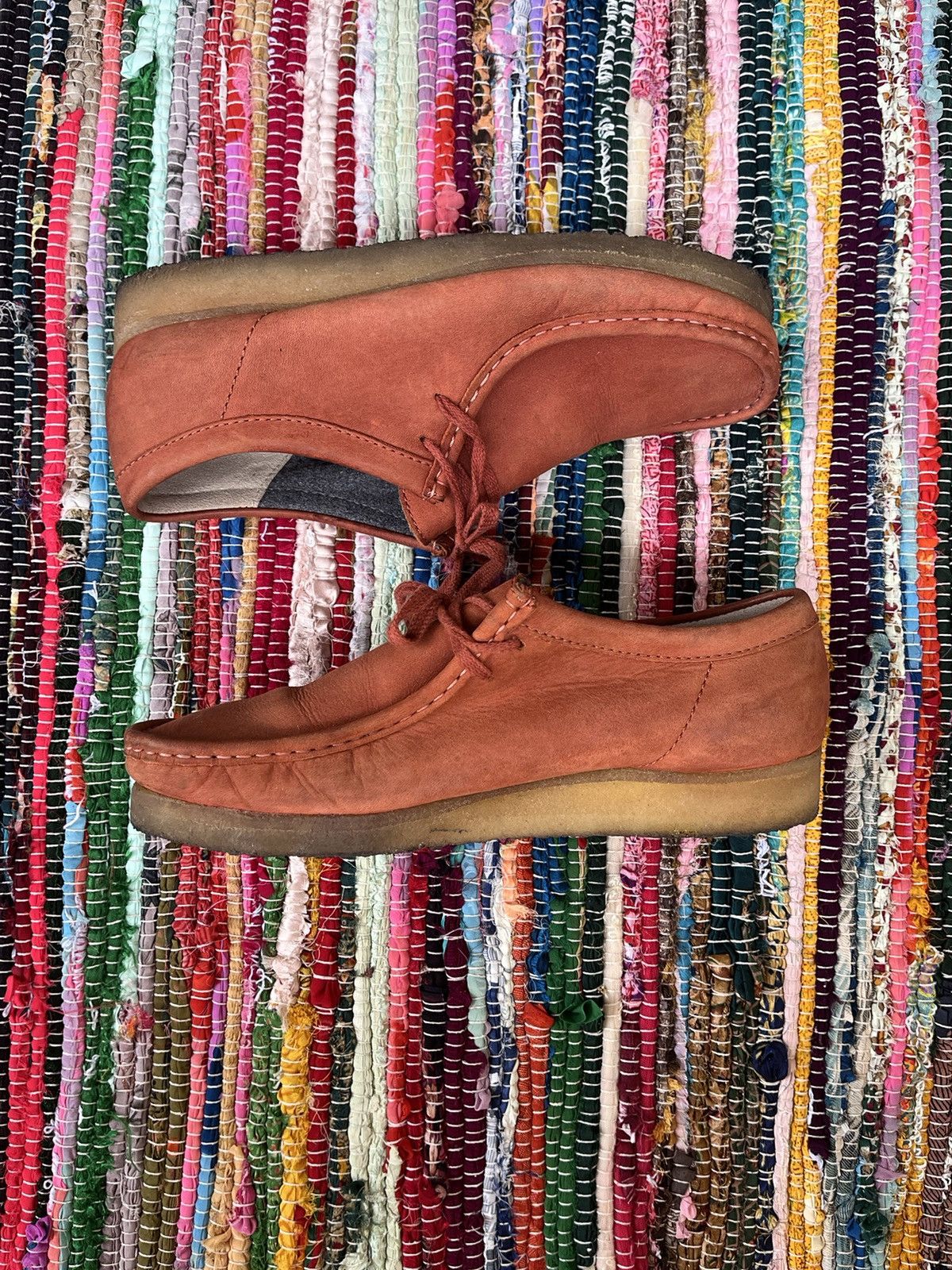 Clarks × Vintage Clark’s Wallabee Red Suede Wallabees Casual Low Sneakers Size US 10 / EU 43 - 6 Thumbnail