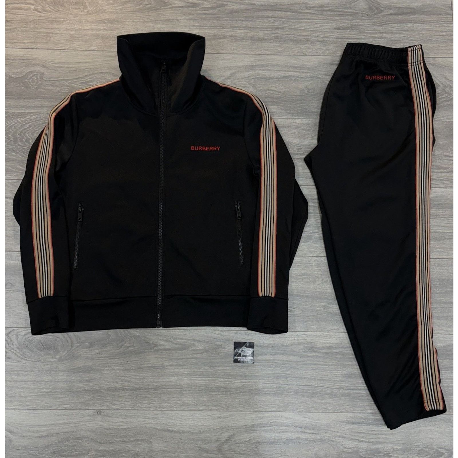 Burberry Burberry Striped Track Suit ' Black ' | EXCELLENT! Size US L / EU 52-54 / 3 - 1 Thumbnail
