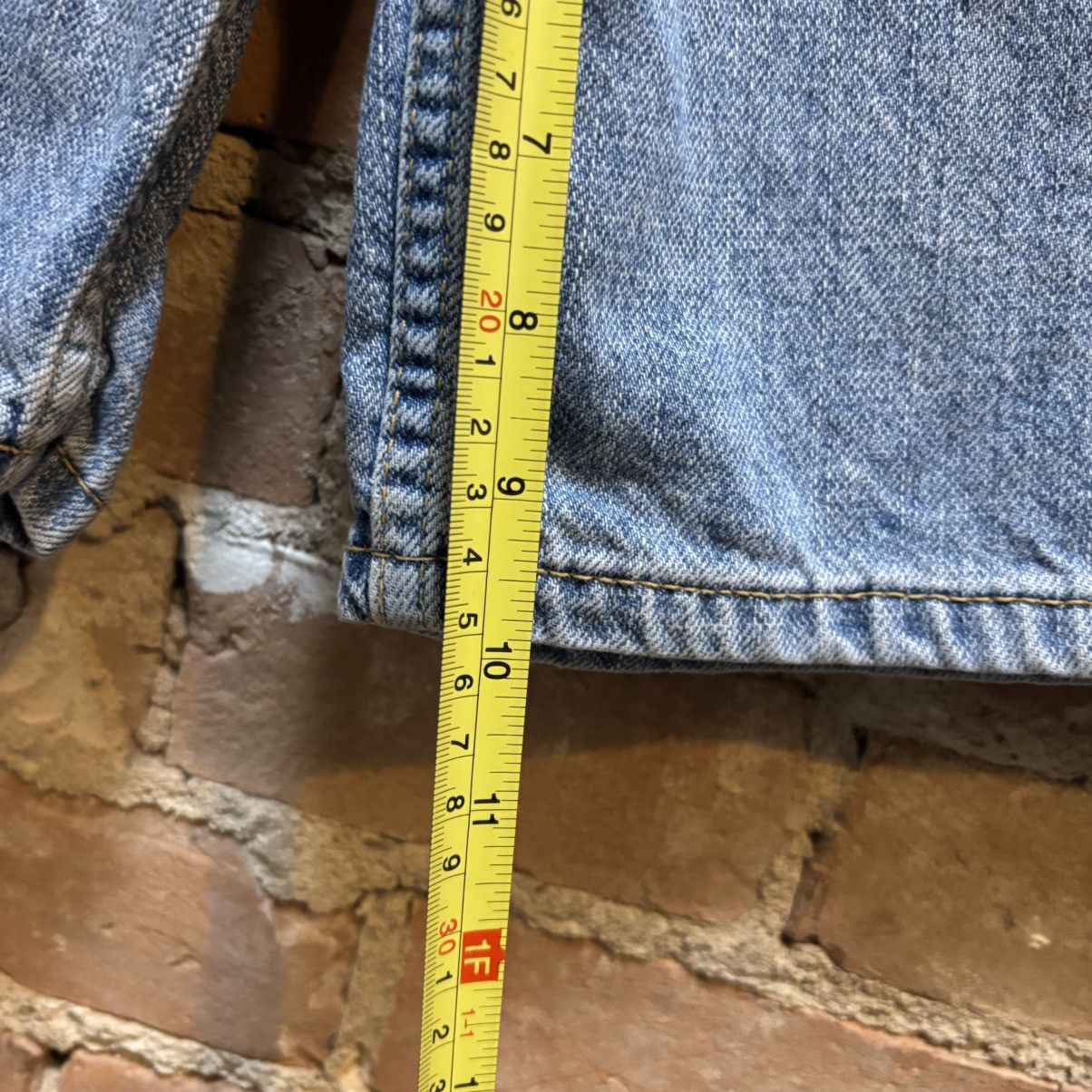 Levi's × Vintage $60 Y2K Levi’s Jean Shorts Size US 33 - 6 Thumbnail