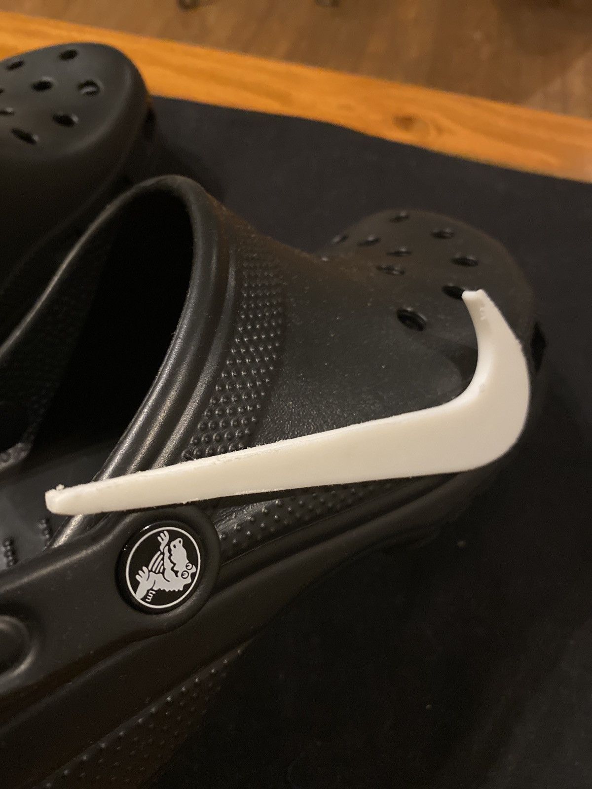 Crocs Crocs X Market (formerly Chinatown Market) Size US 12 / EU 45 - 4 Thumbnail