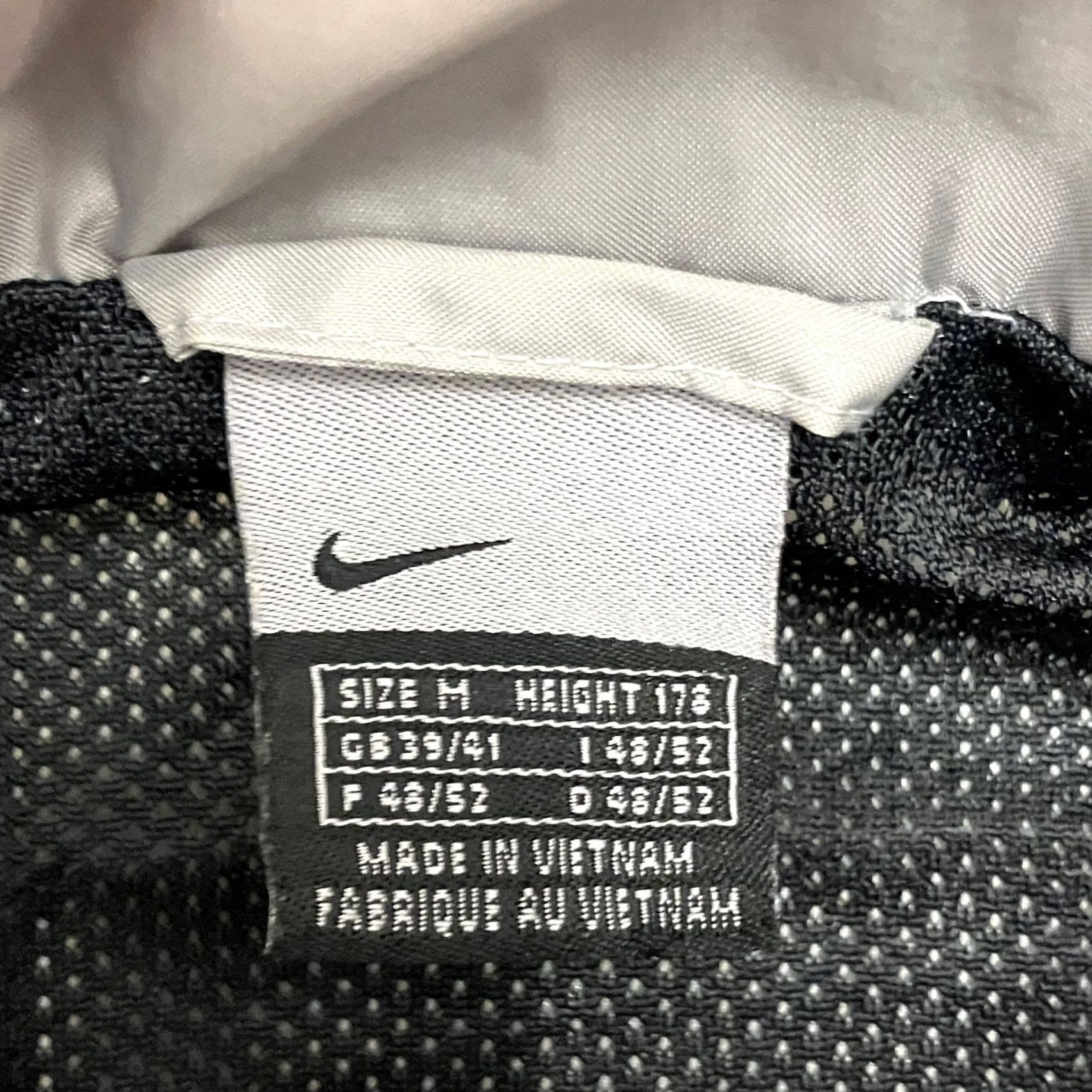 Nike VINTAGE Nike Windbreaker Jacket Mens M Beige Grey Full Zip Windbreaker Size US M / EU 48-50 / 2 - 4 Thumbnail
