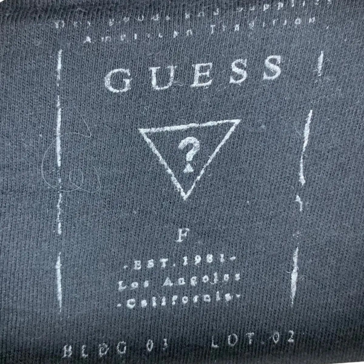 Guess Vintage GUESS USA KISS ME KISS ME Center Logo Sweatshirt Size XXL / US 16-18 / IT 52-54 - 7 Thumbnail