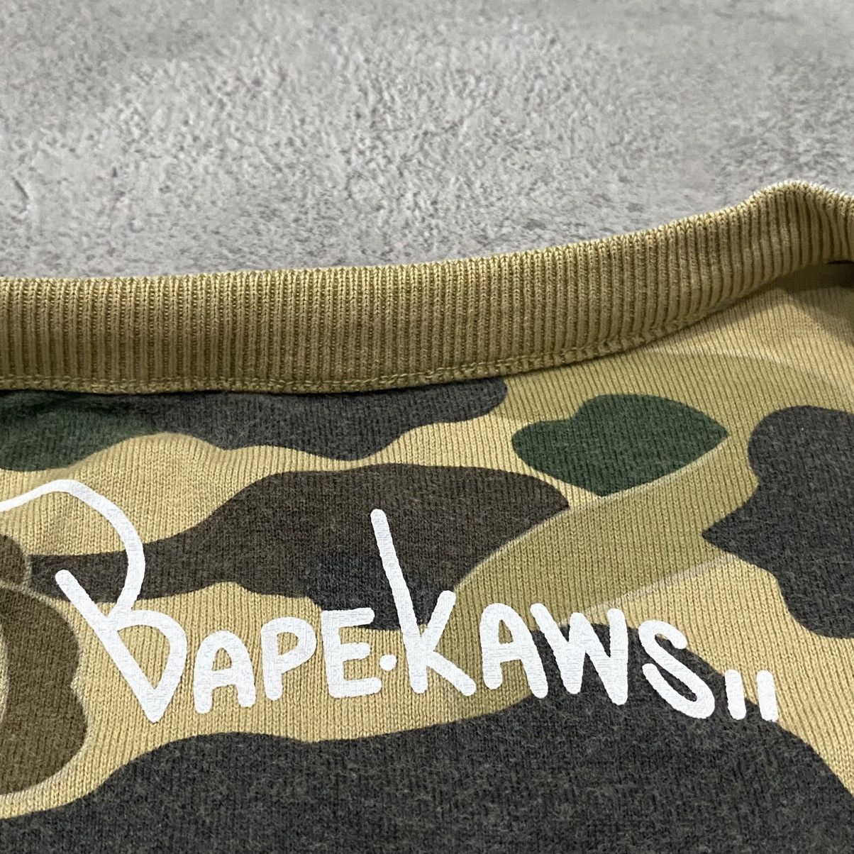 Bape × Kaws Bape X Kaws College Logo Reversible Camo Size US L / EU 52-54 / 3 - 2 Thumbnail