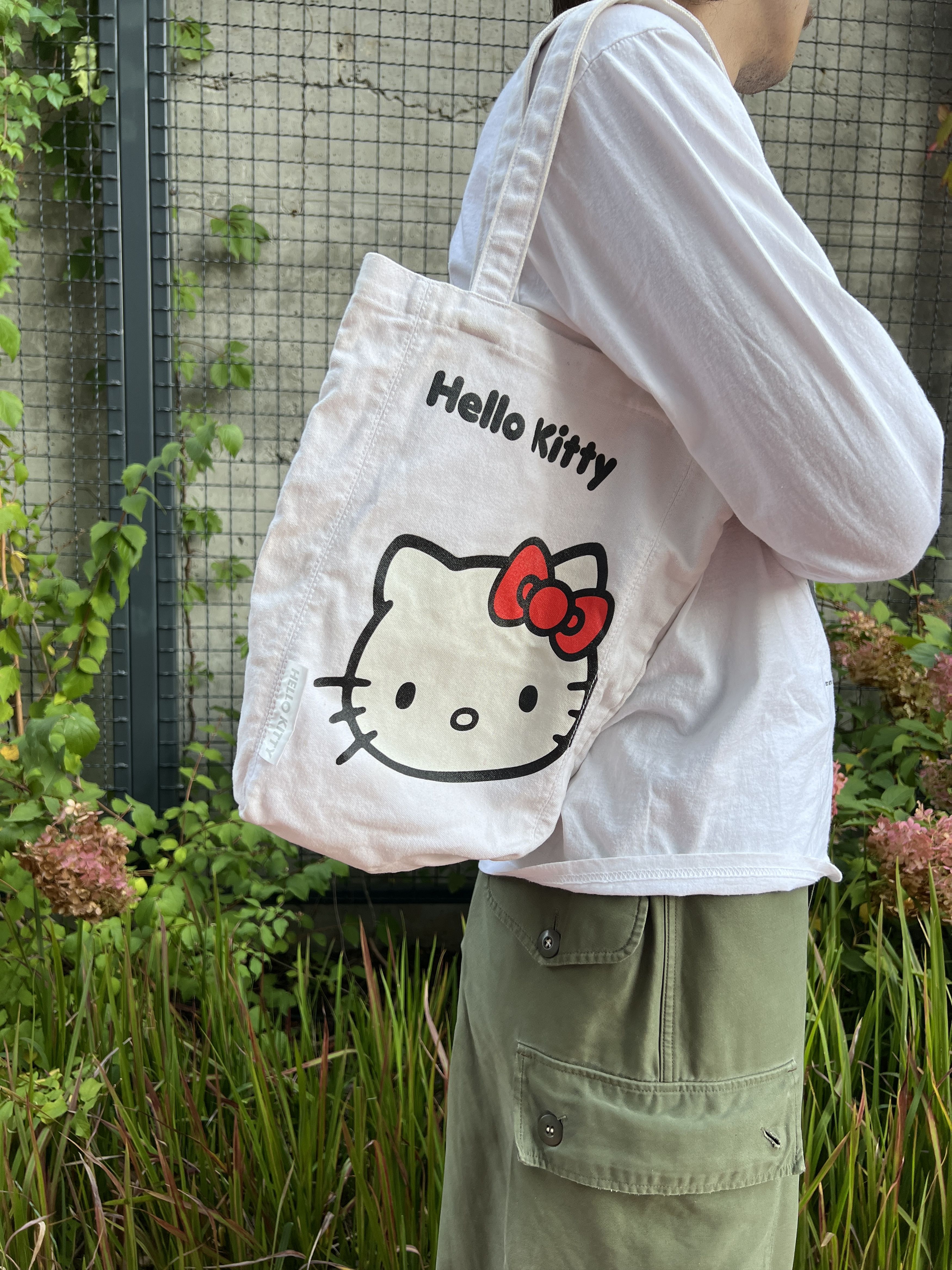 Cartoon Network Hello Kitty y2k vintage shopper bag Size ONE SIZE - 1 Thumbnail