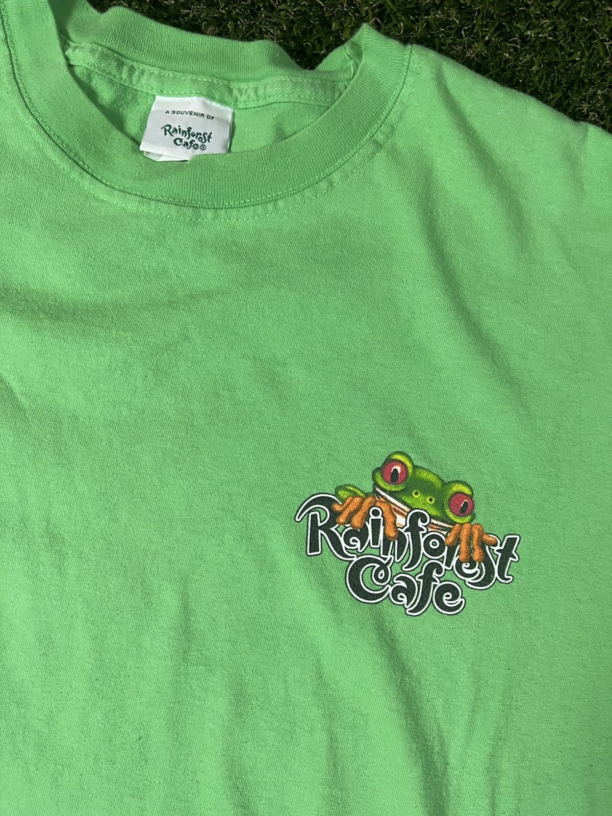 Rainforest Vintage 90’s Essential Rain Forest Cafe Orlando Nature Tee Size US XL / EU 56 / 4 - 3 Thumbnail