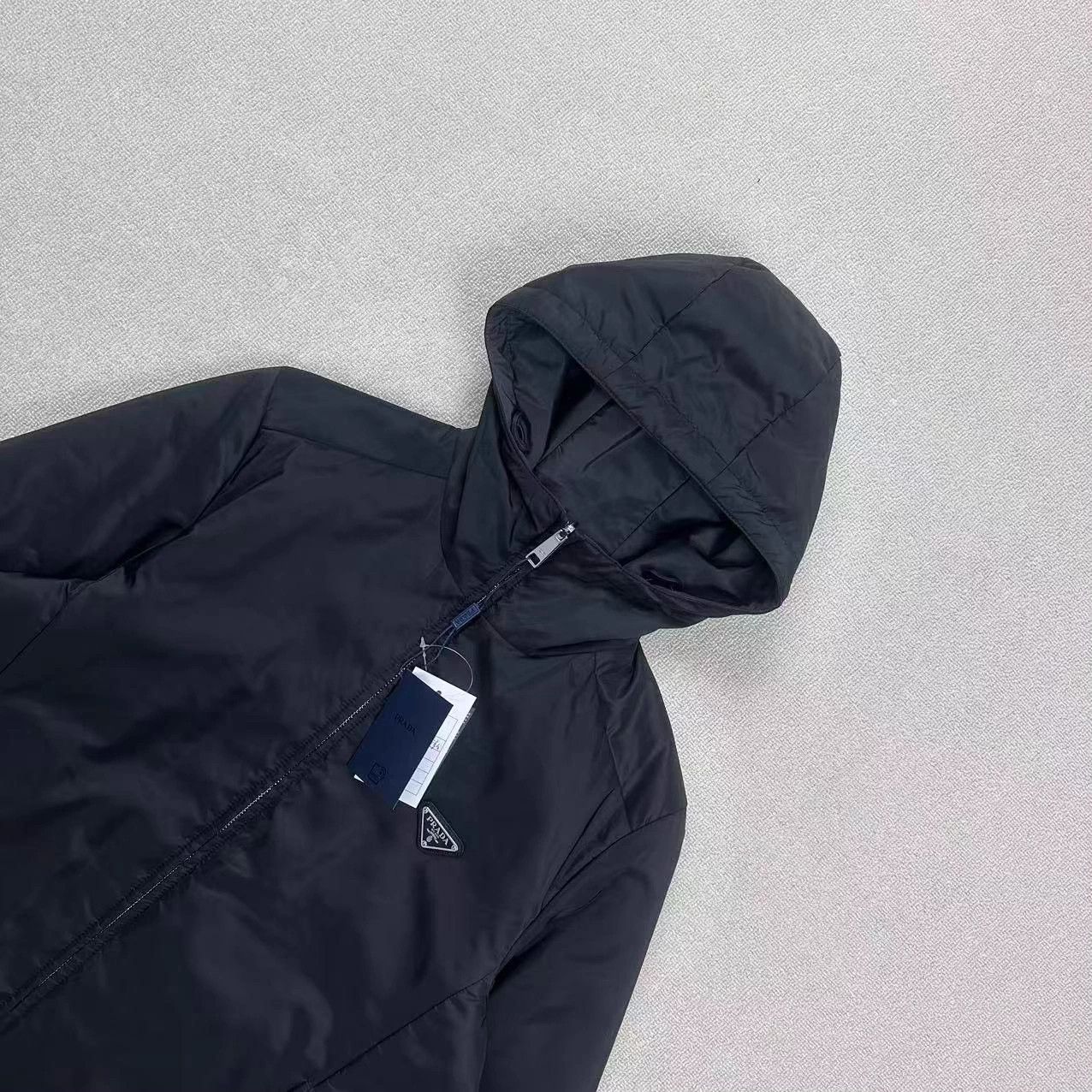 Prada Prada new triangle logo double-faced cotton coat 48 WL2443 Size US M / EU 48-50 / 2 - 3 Thumbnail