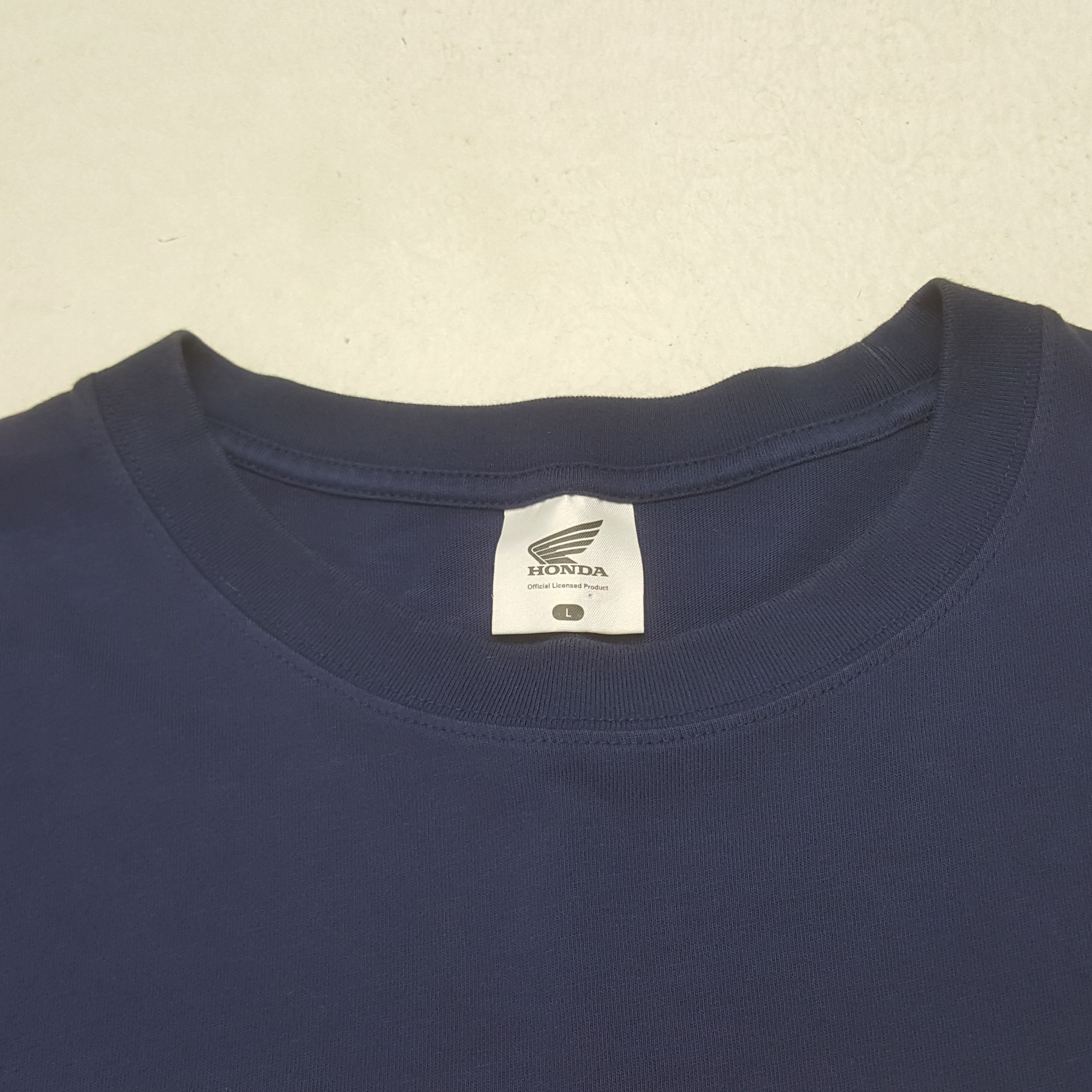 Honda Vintage Honda Japanese Racing Team Tshirt C301N43 Size US L / EU 52-54 / 3 - 4 Thumbnail