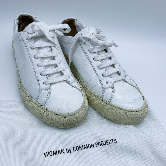 Common Projects Common Projects Women's White and Cream Sneakers Size US 7 / IT 37 - 1 Thumbnail