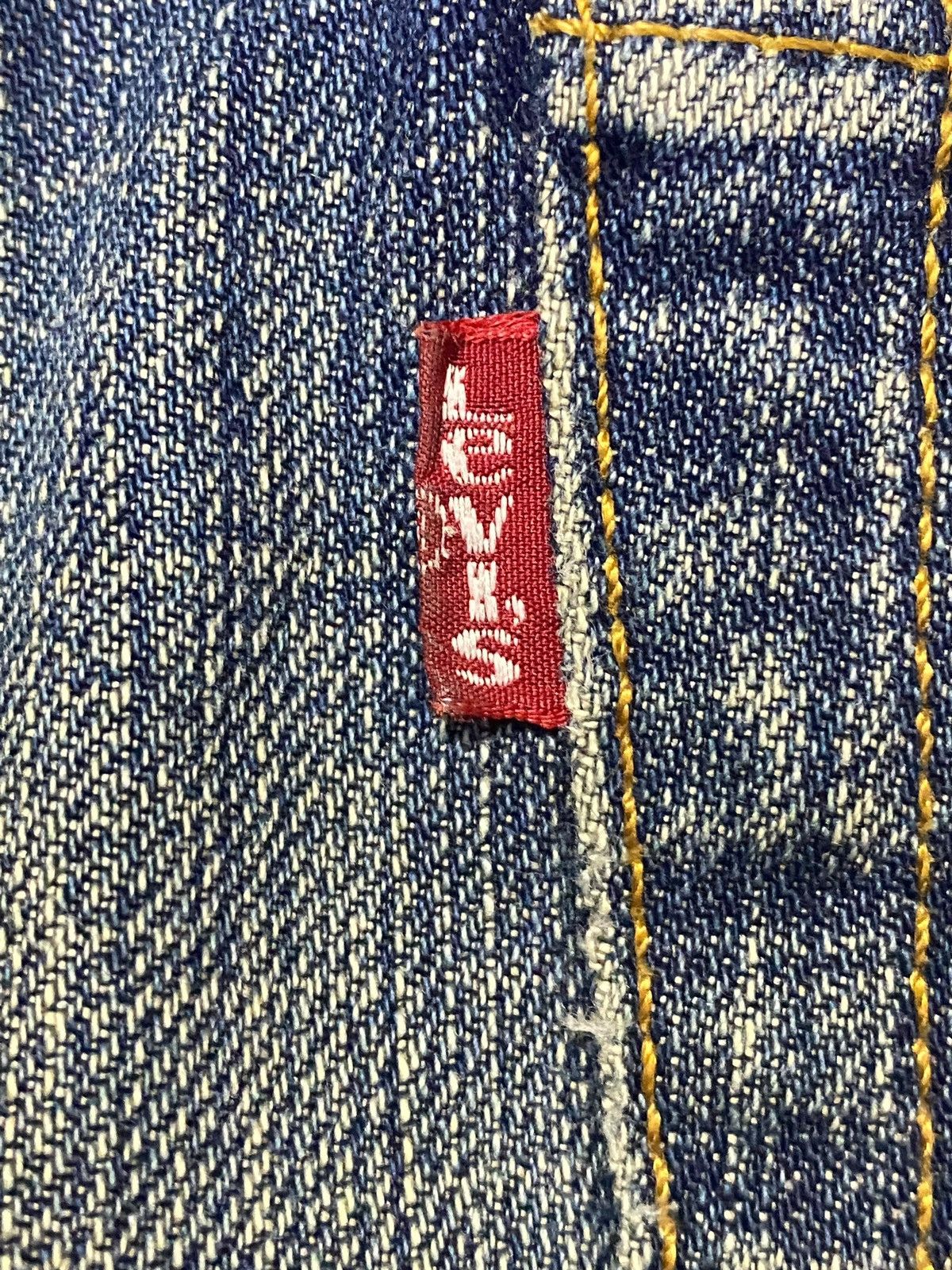Levi's Vintage Clothing Vintage Y2K Levis 501 Blue Wash Distressed Loose Jeans Size US 30 / EU 46 - 10 Thumbnail