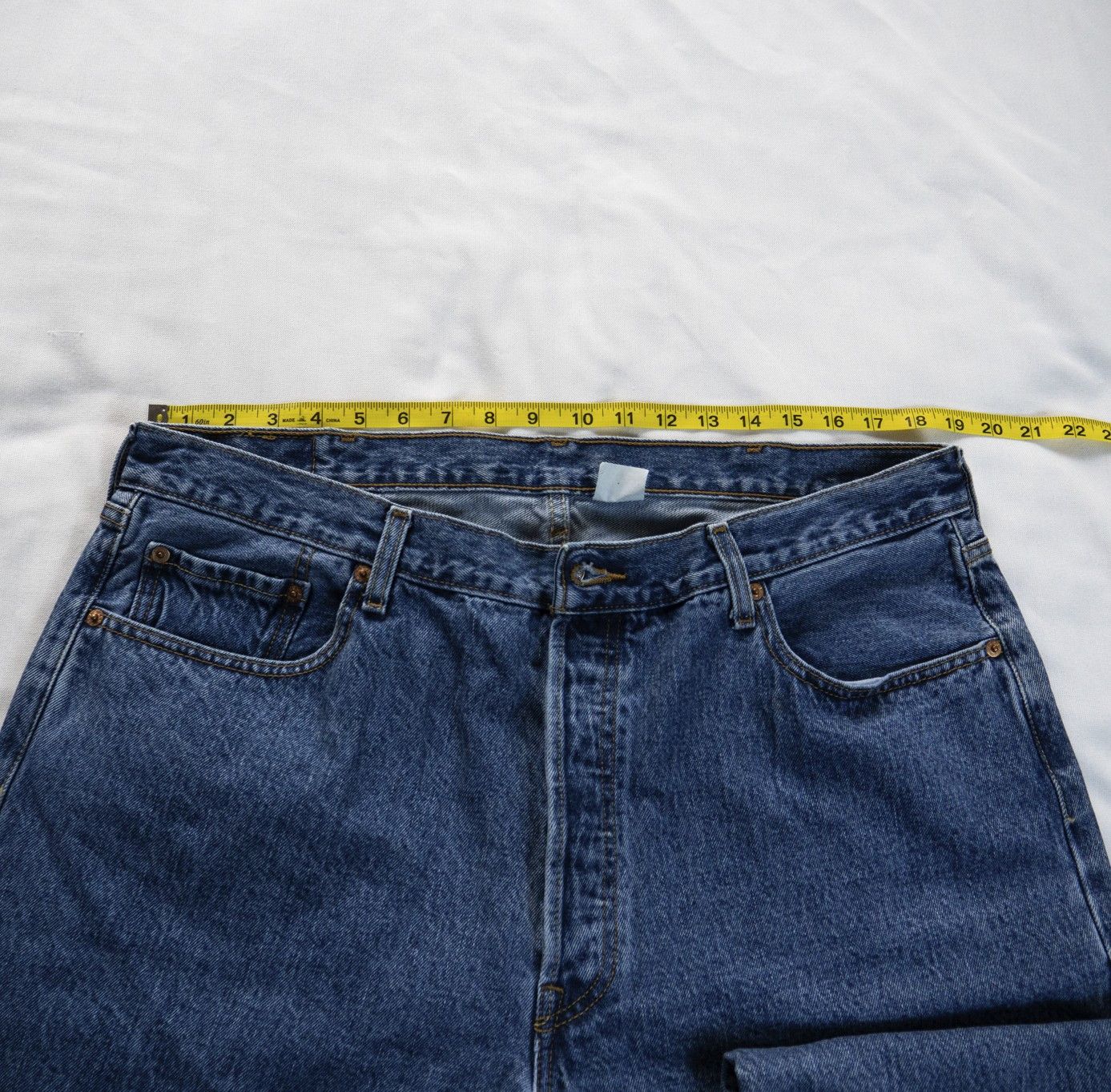Levi's Levi’s 501 – W40 L32 – Button Fly – June 2005 – 100% Cotton Size US 40 / EU 56 - 6 Thumbnail