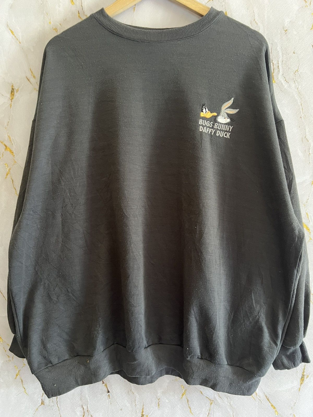Vintage Vintage Bugs Bunny & Daffy Duck Sweatshirt Size US L / EU 52-54 / 3 - 1 Thumbnail