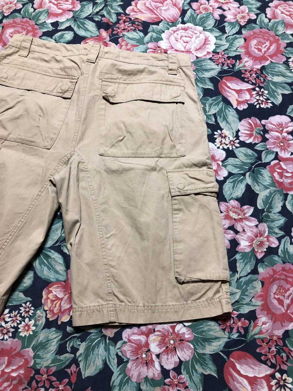 Nike Nike Beige Shorts Logo Vintage Size US 32 / EU 48 - 19 Thumbnail