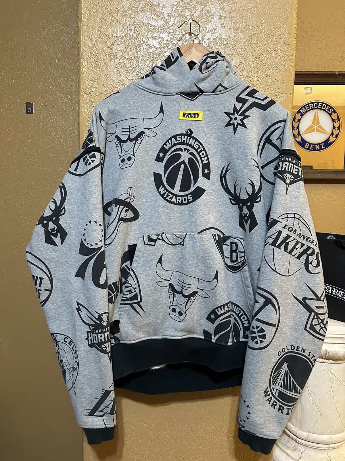 Market × NBA Rare Chinatown Market x Converse x NBA Hoodie Large Size US L / EU 52-54 / 3 - 1 Thumbnail