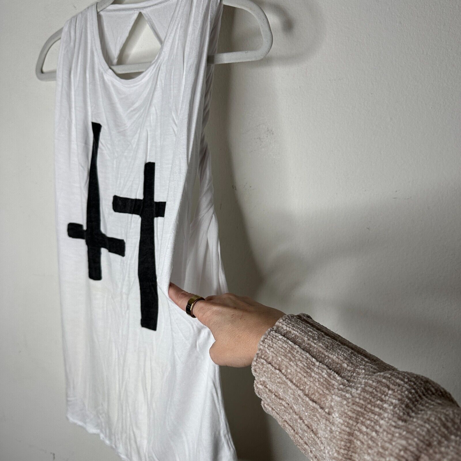 Other RARE Stylestalker White Crew Cross Twisted Open Back Tee 8 Size M / US 6-8 / IT 42-44 - 3 Thumbnail