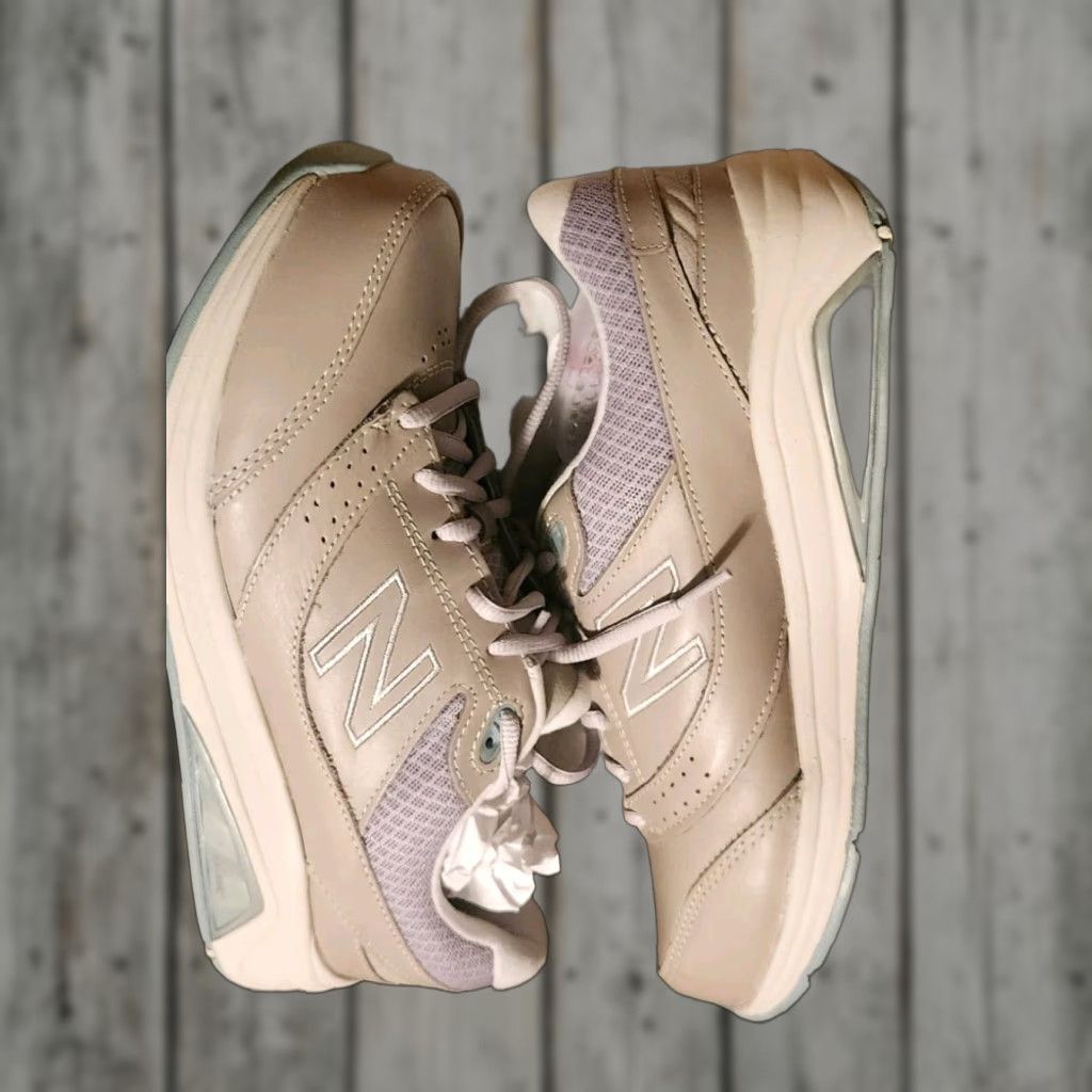New Balance New Balance Women's 928v3 Walking Sneaker 7.5 Beige WW928GR3 - Leather, Athletic, Walking, 928 Series (US 7.5) Size US 8 / IT 38 - 1 Thumbnail