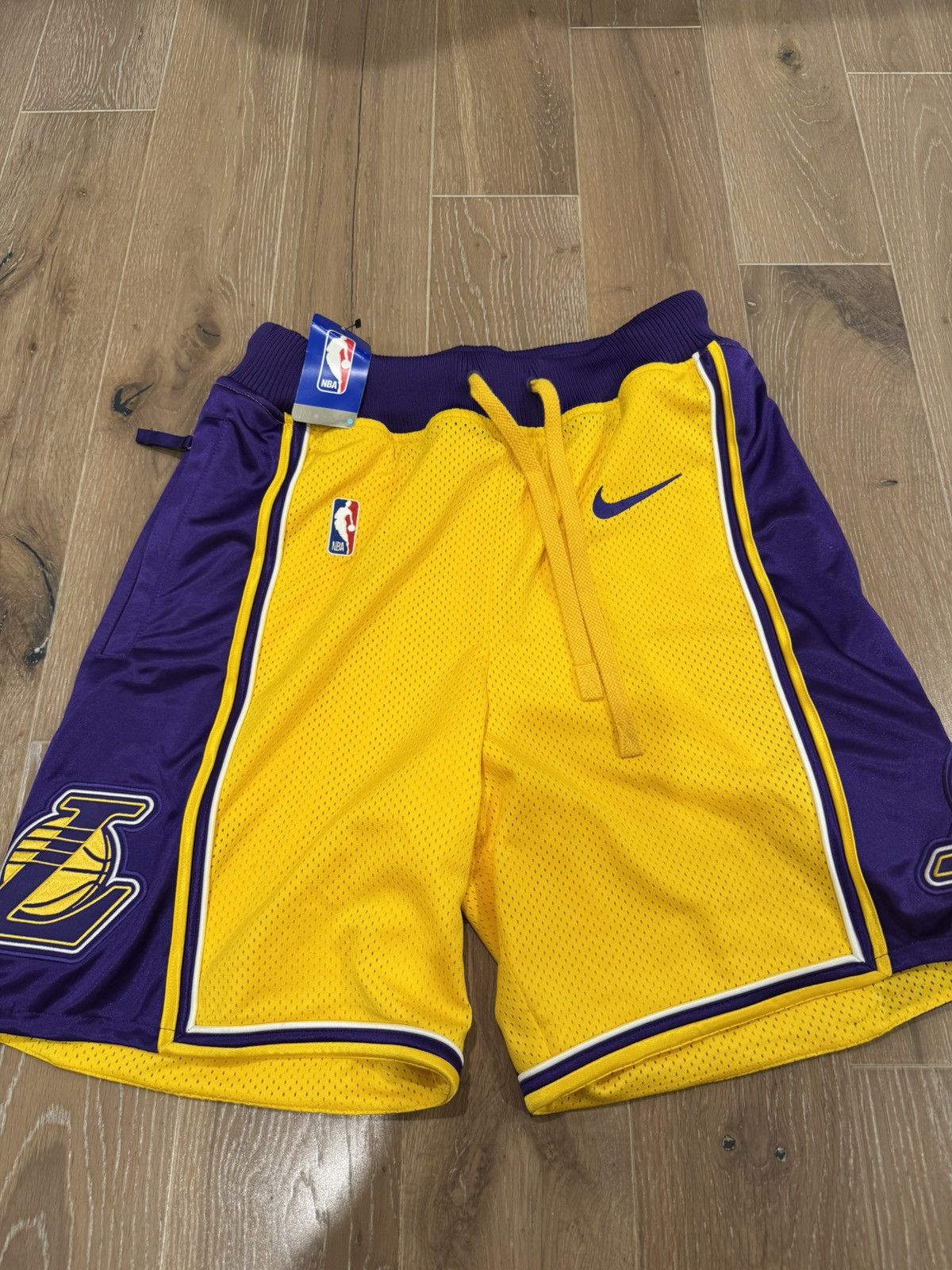 Nike Nike X Los Angeles Lakers shorts Size US 34 / EU 50 - 1 Thumbnail