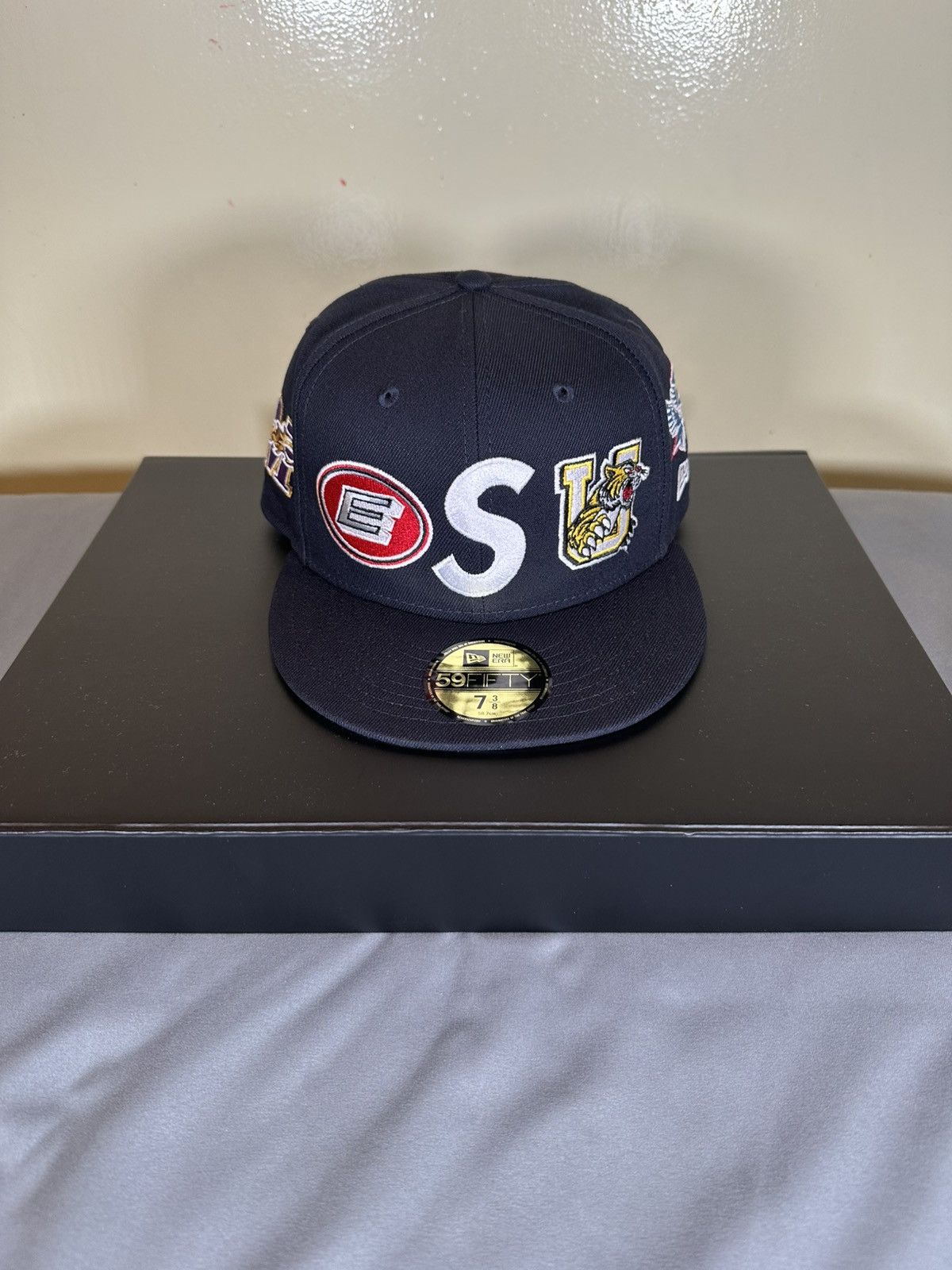 Supreme Supreme Devil S Logo New Era Black Hat 7 1/8 | Grailed